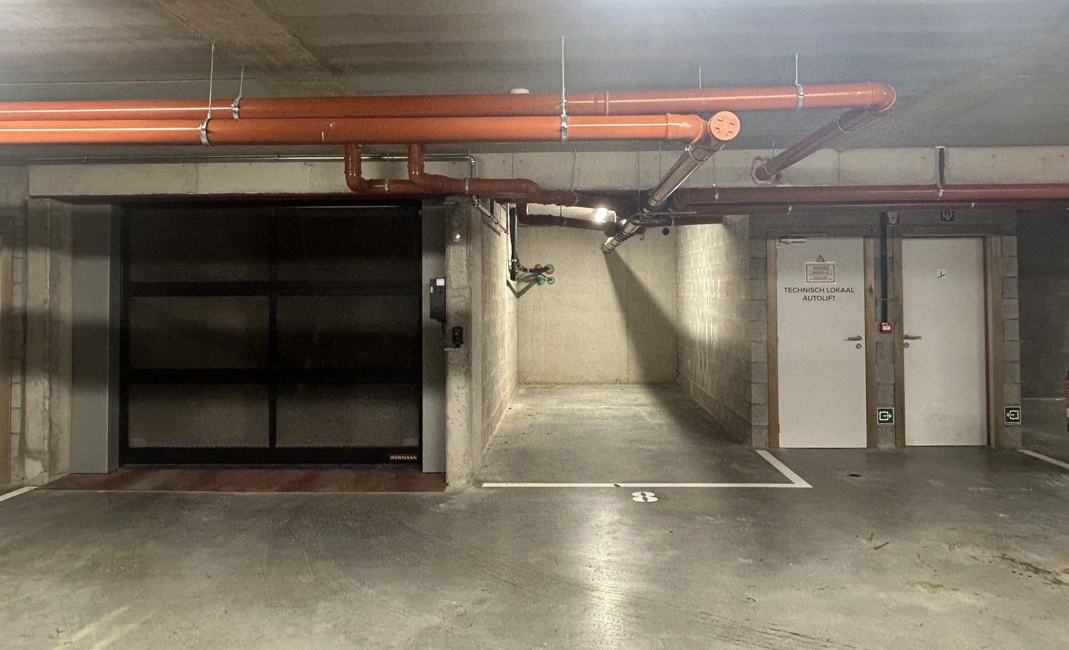 Inpandige autostaanplaats te Heverlee foto 4