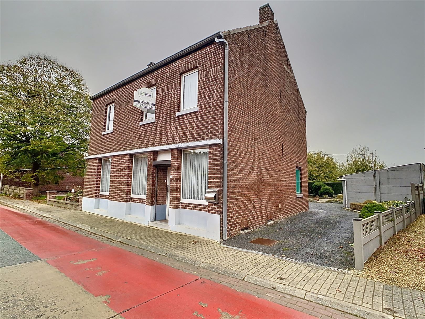 Te renoveren HOB, 2 slpks (inrichtb. zolder), tuin, 7a 74ca foto 2