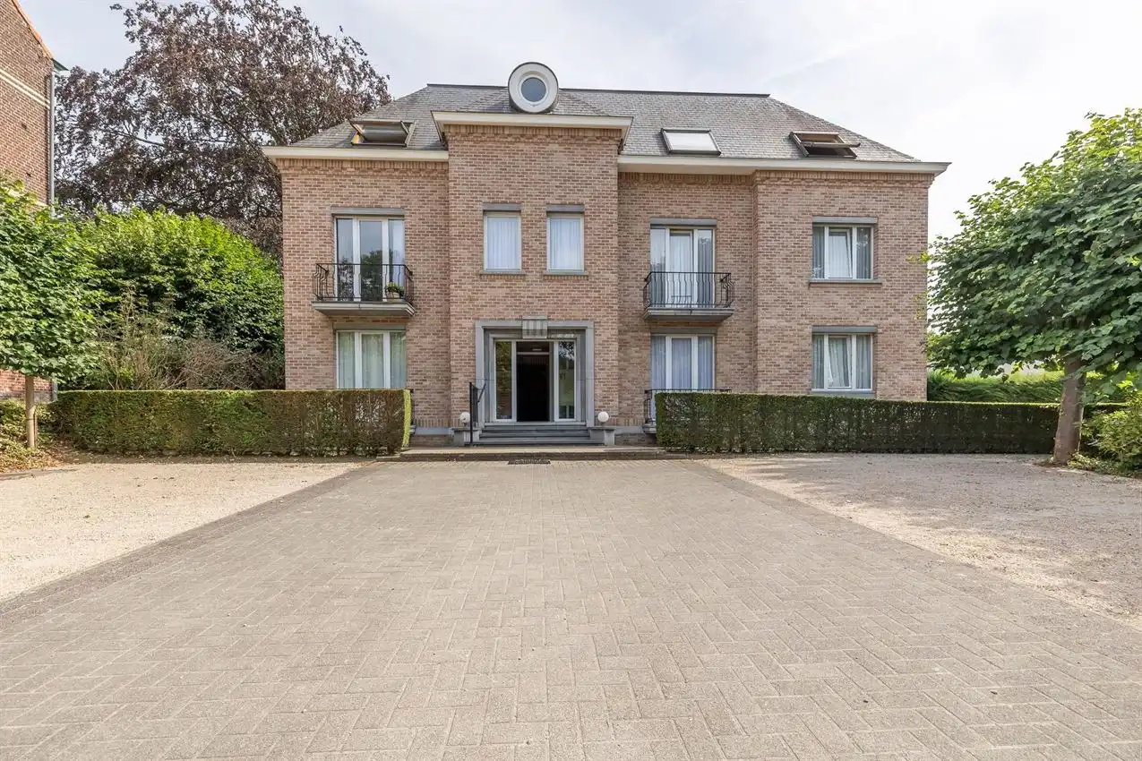 Appartement, 2 slpk, autostaanplaats in carport foto {{pictureIndex}}