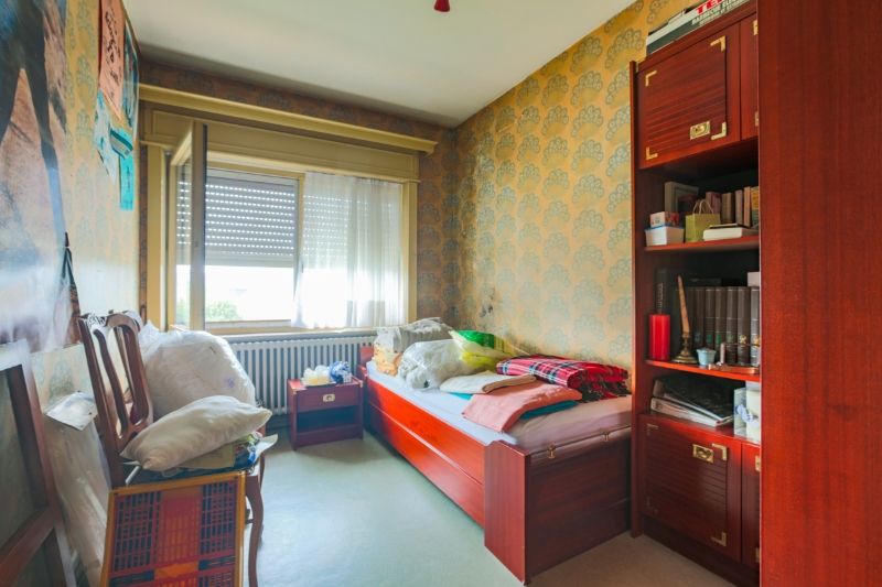 Lichtrijke, te moderniseren woning op 480m² op een steenworp van de Gavers... foto 10