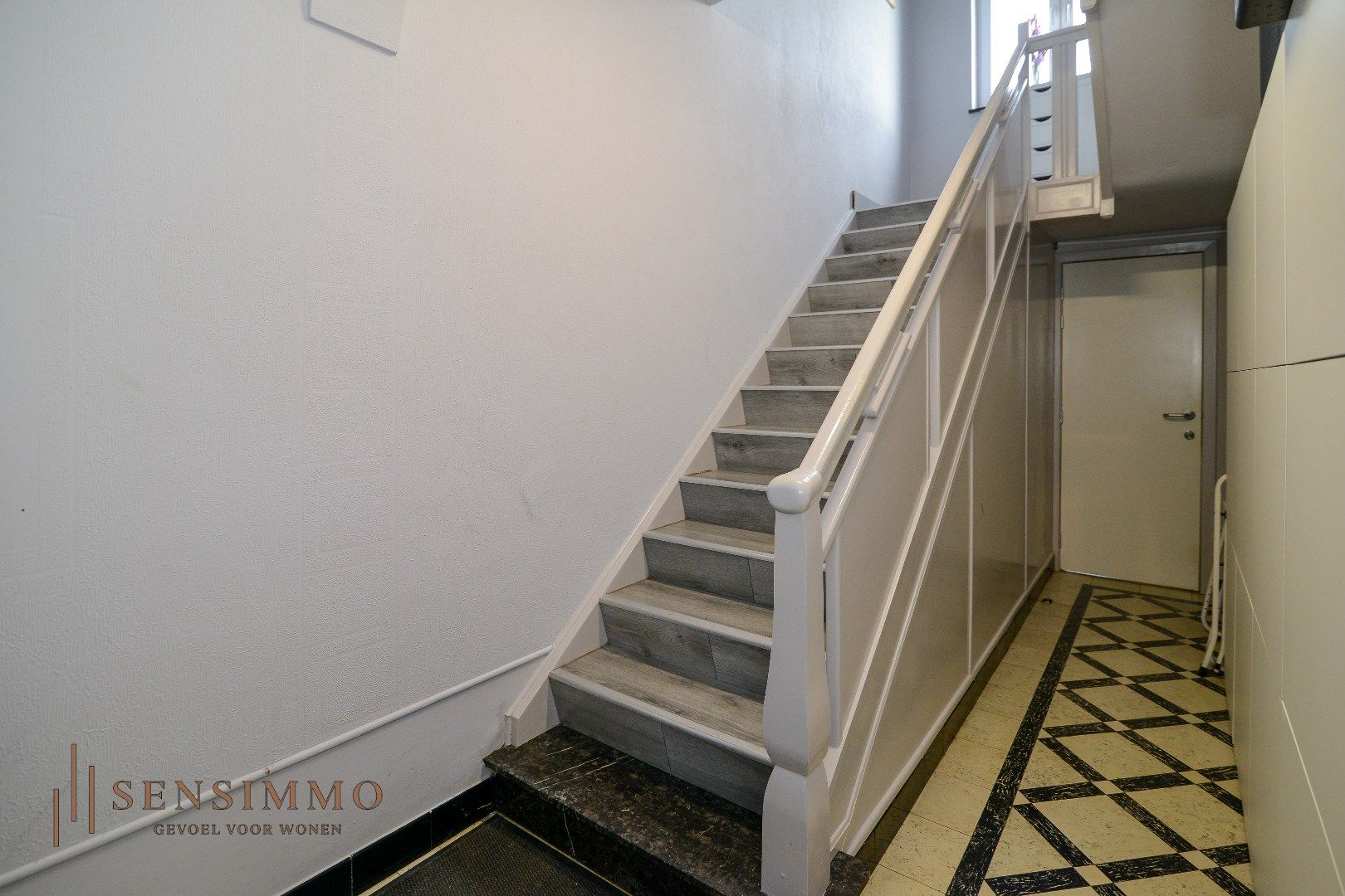 Instapklare en energiezuinige woning met succesvolle broodjeszaak! foto 13