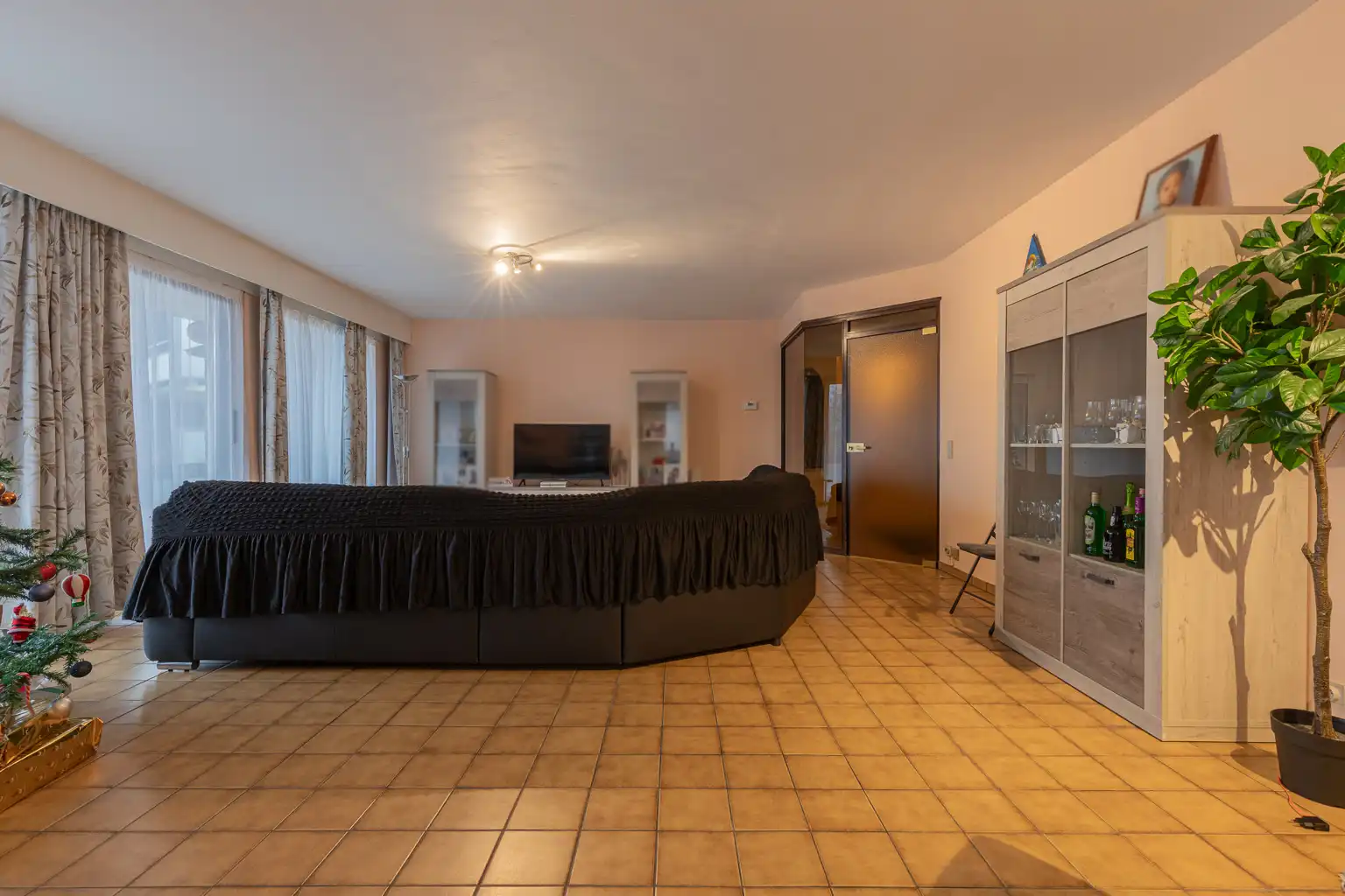 Appartement van 152m2 met 3 slaapkamers! foto 6