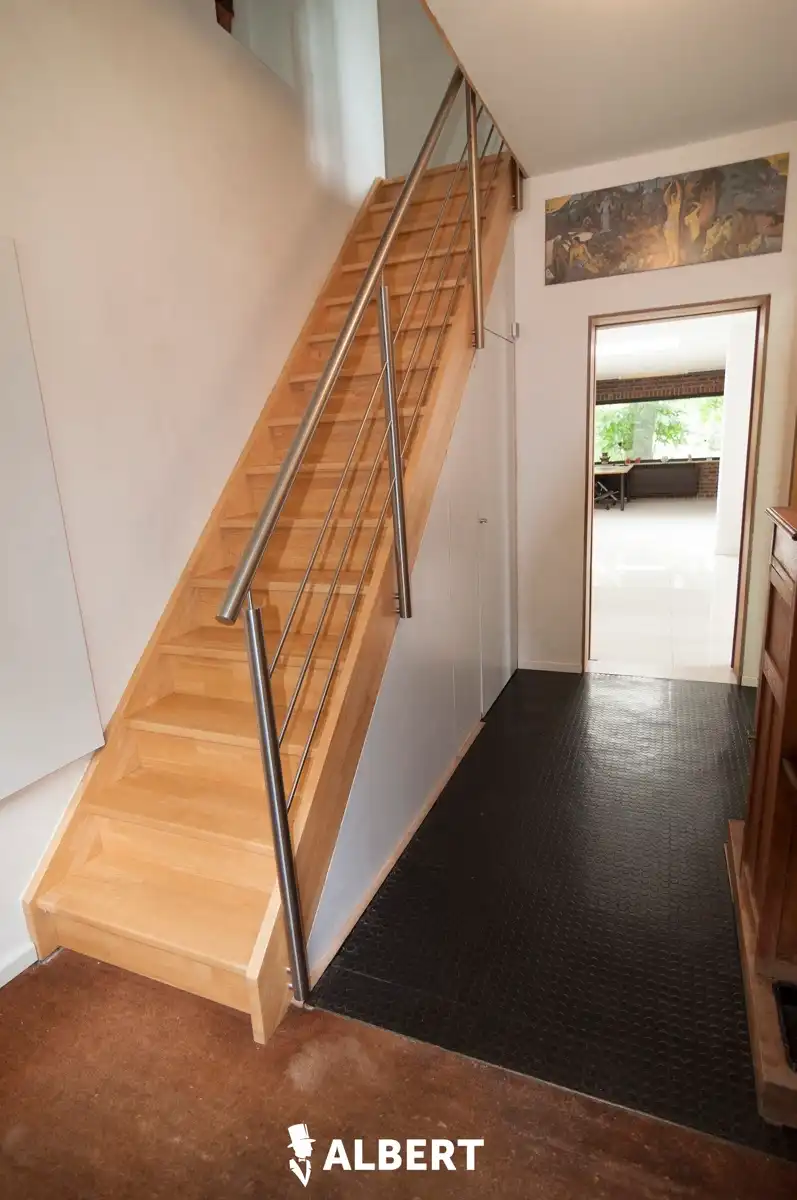 Exclusief landhuis met panoramisch zicht op vijver en bossen foto 7