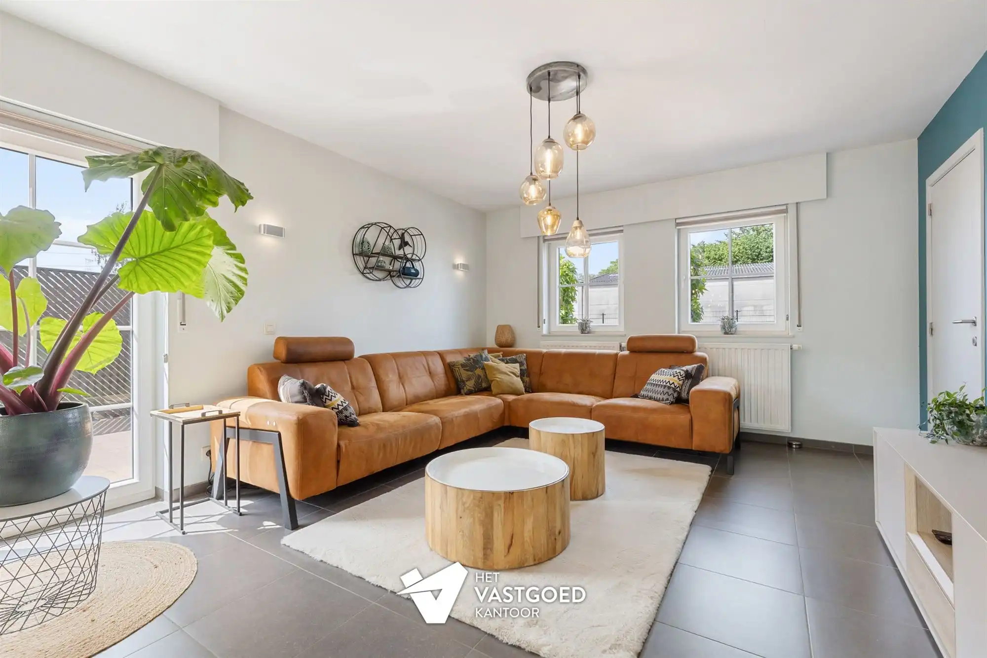 UITERST KNAP AFGEWERKTE WONING MET 3 SLAAPKAMERS RUSTIG GELEGEN OP EEN PERCEEL VAN 4A30CA TE KWAADMECHELEN foto 4