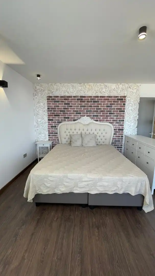 Uitzonderlijk ruime woning met uitzicht over de kustlijn   foto 11