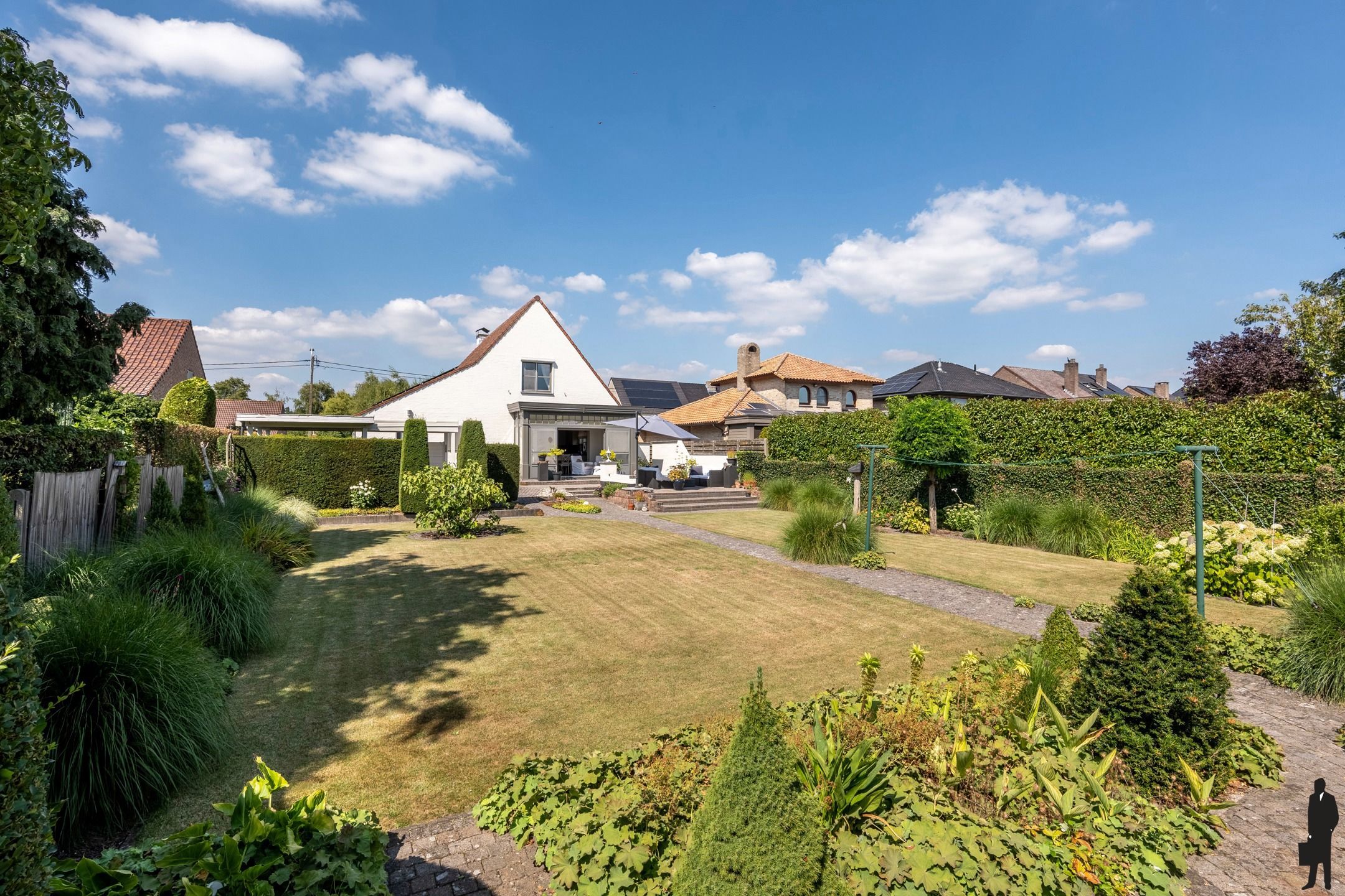 Lichtrijke villa, vlakbij natuur met 3 slpk. op zuidperceel foto 23