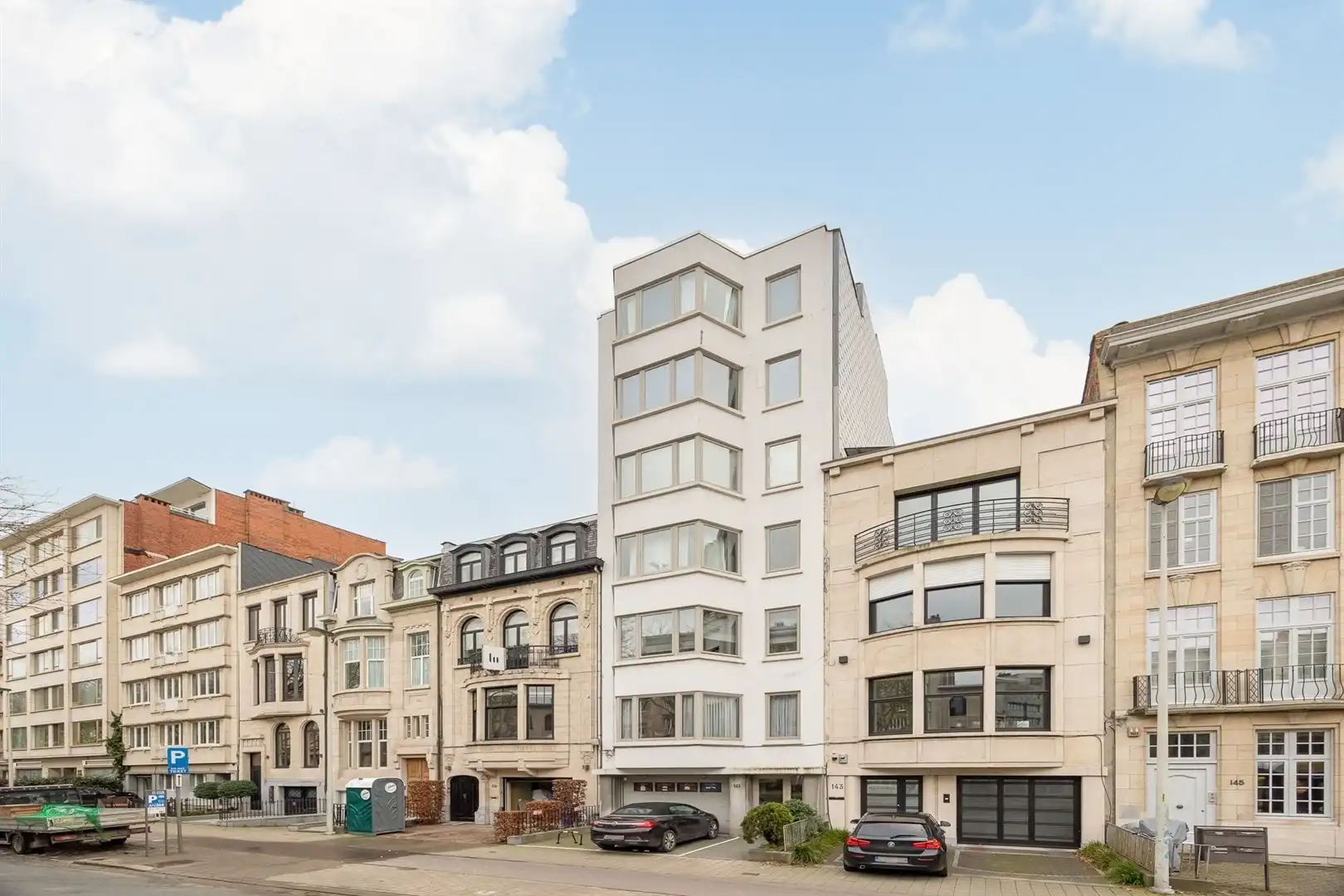Te renoveren gelijkvloers kantoor/praktijk met tuin op toplocatie in Antwerpen

 foto 11