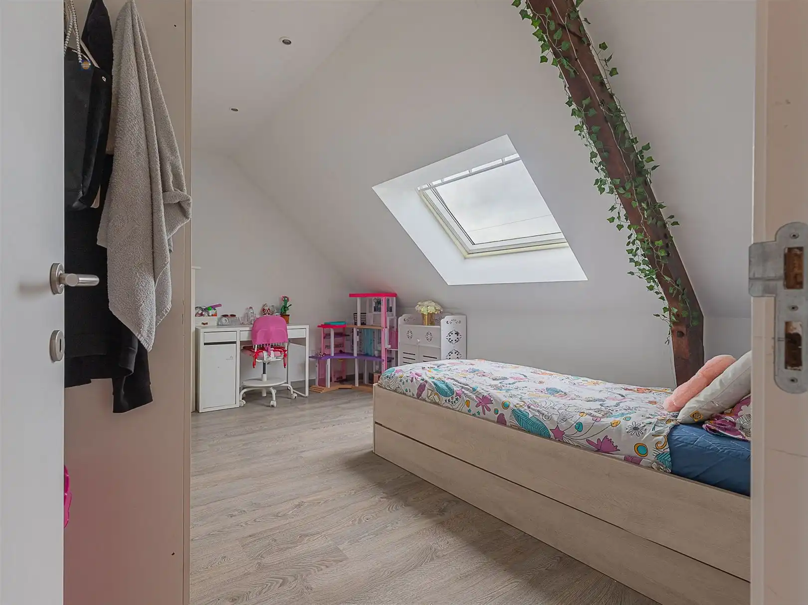 Gerenoveerde woning met 4 slaapkamers in Willebroek foto 21