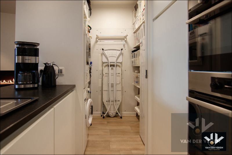 APPARTEMENT MET 2 SLAAPKAMERS “RESIDENTIE ZUIDZICHT” GELIJKVLOERS GRENZEND AAN BINNENTUIN foto 21