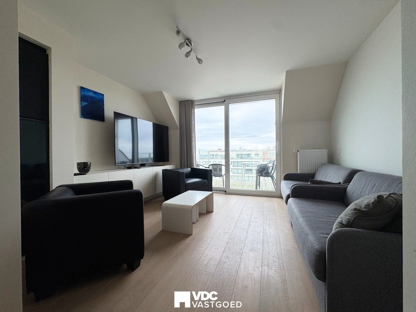 Penthouse-duplex met twee terrassen & prachtige zichten – Lichttorenplein Knokke foto 7