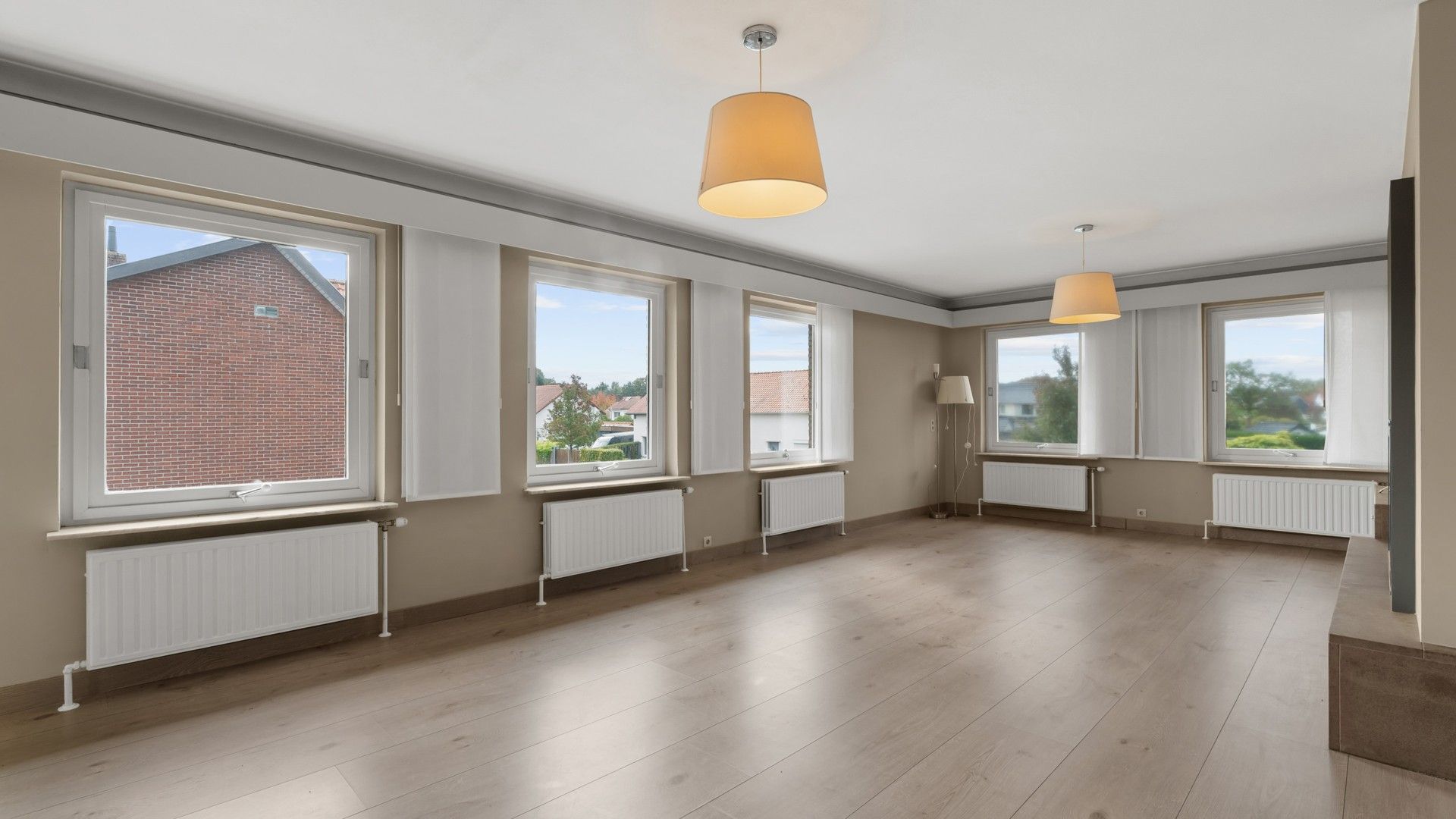 Appartement (215m²) met 4 slpkrs en terras (12m²) in As foto 7