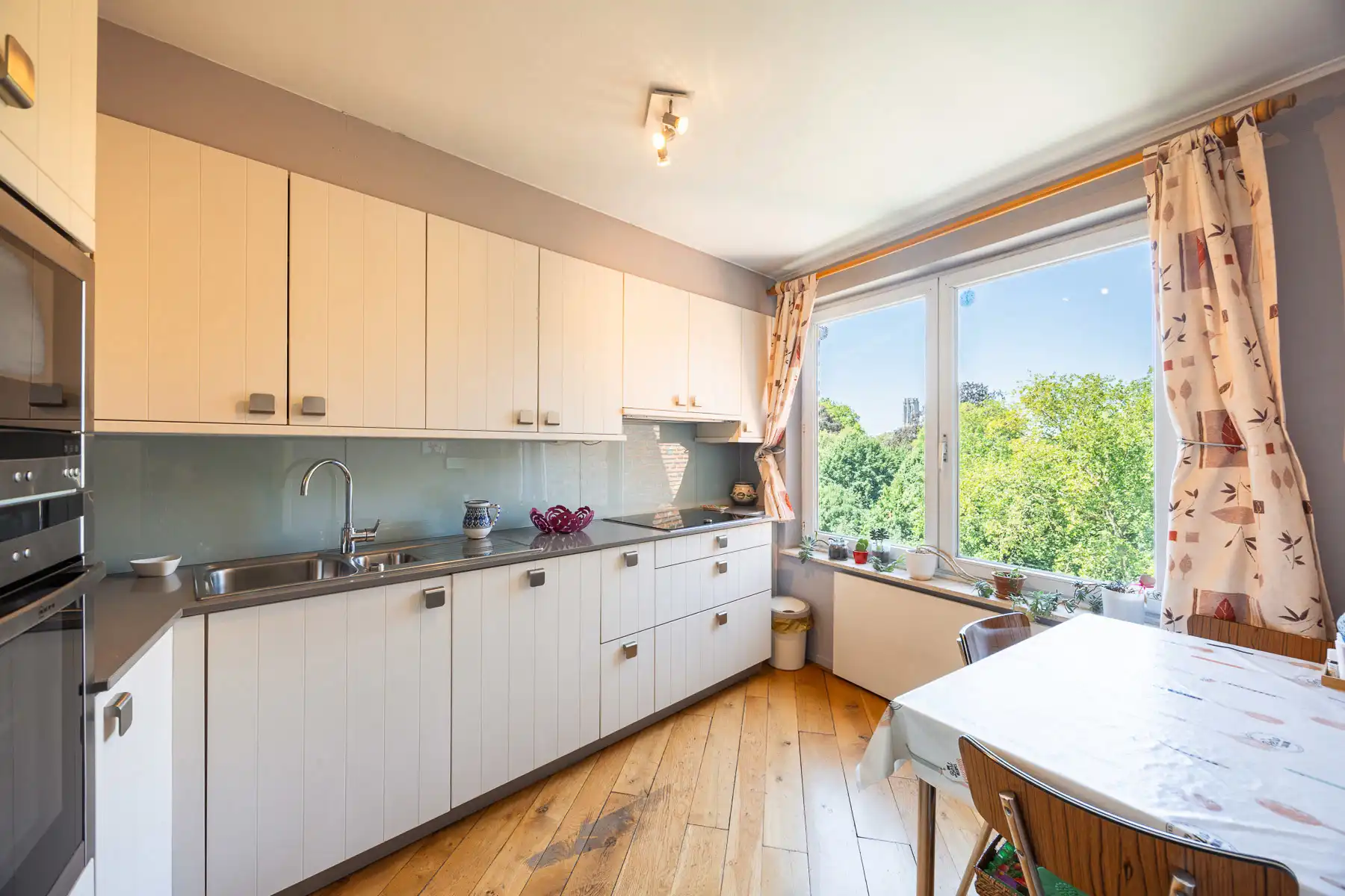 Instapklare duplex met prachtig uitzicht en parkings foto 9