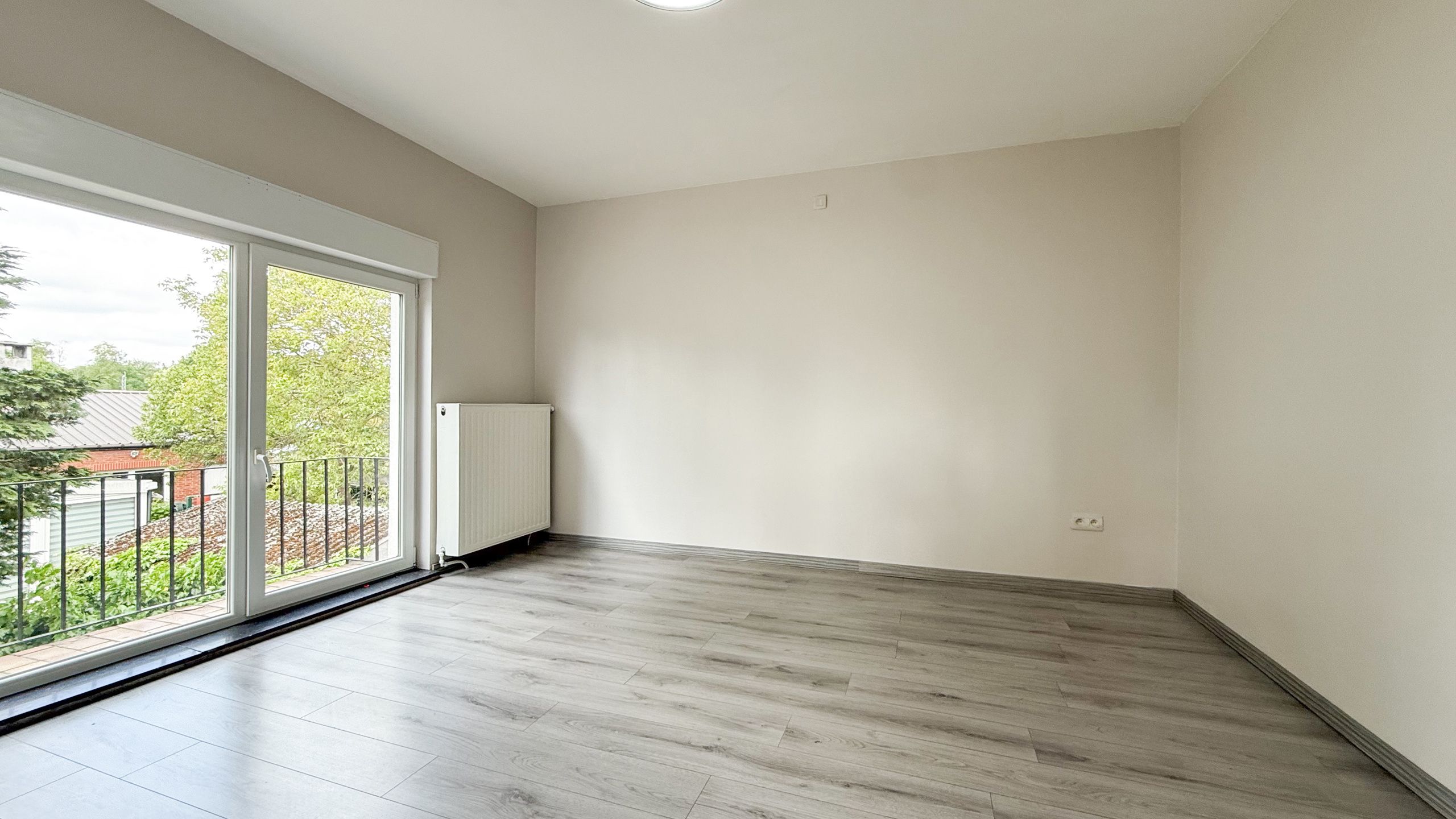 Vernieuwde ruime woning met 4slpks op 6are met gunstig EPC!  foto 25