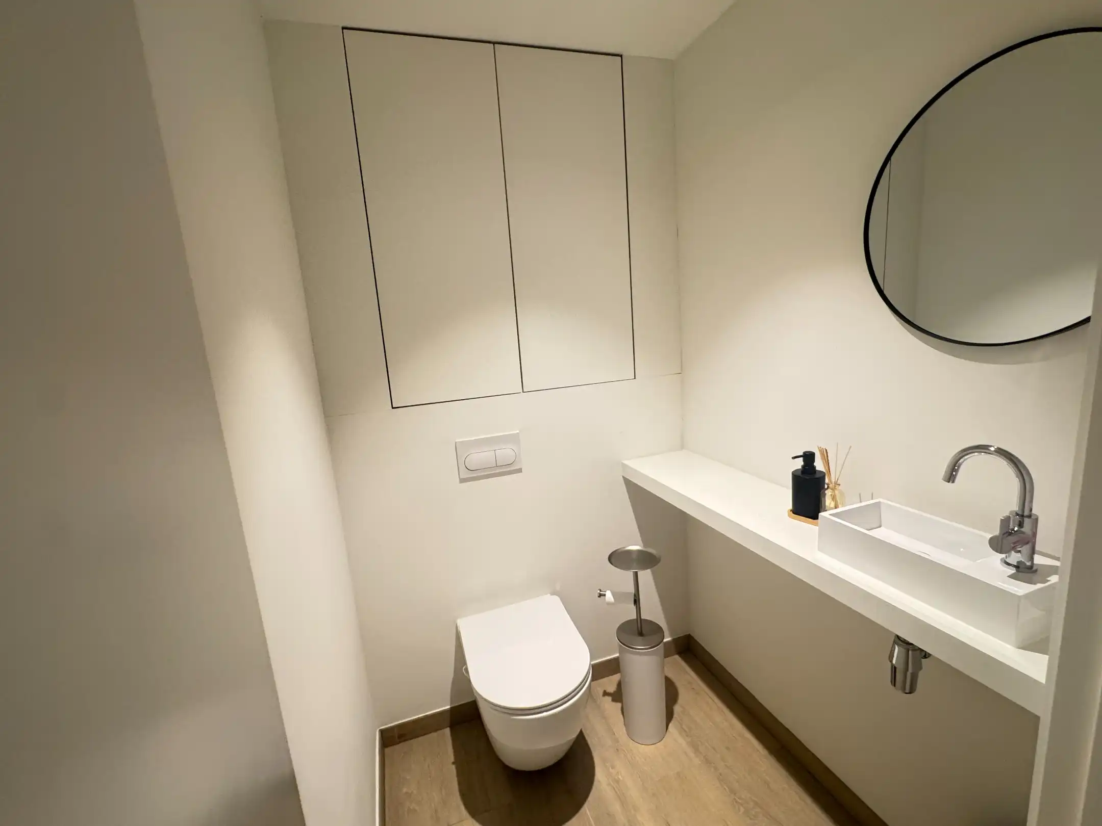 Prachtig gerenoveerd appartement in het centrum van Genk foto 9