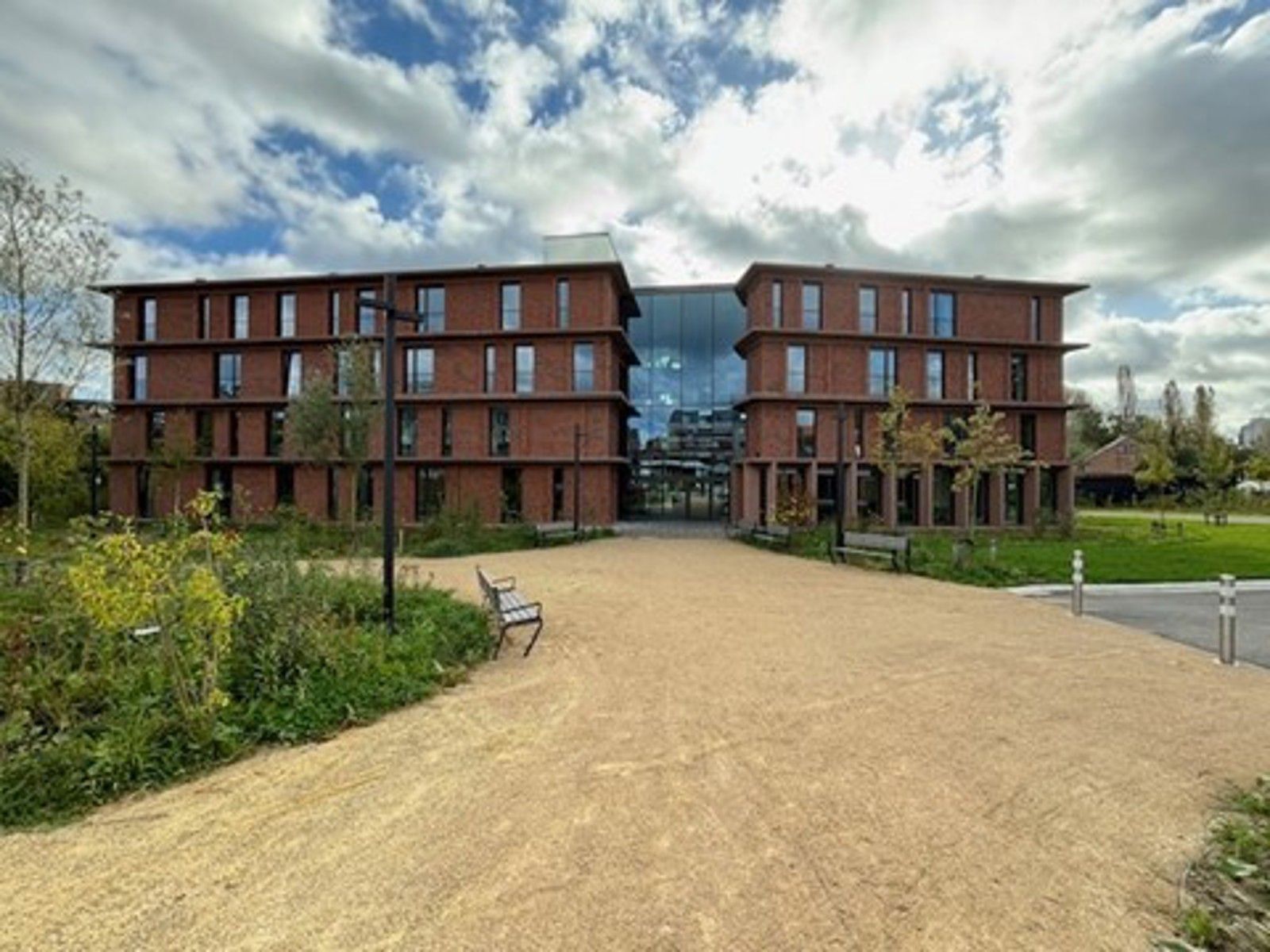 ASSISTENTIEFLATS OP EEN TOPLOCATIE AAN DE RAND VAN LEUVEN foto 2