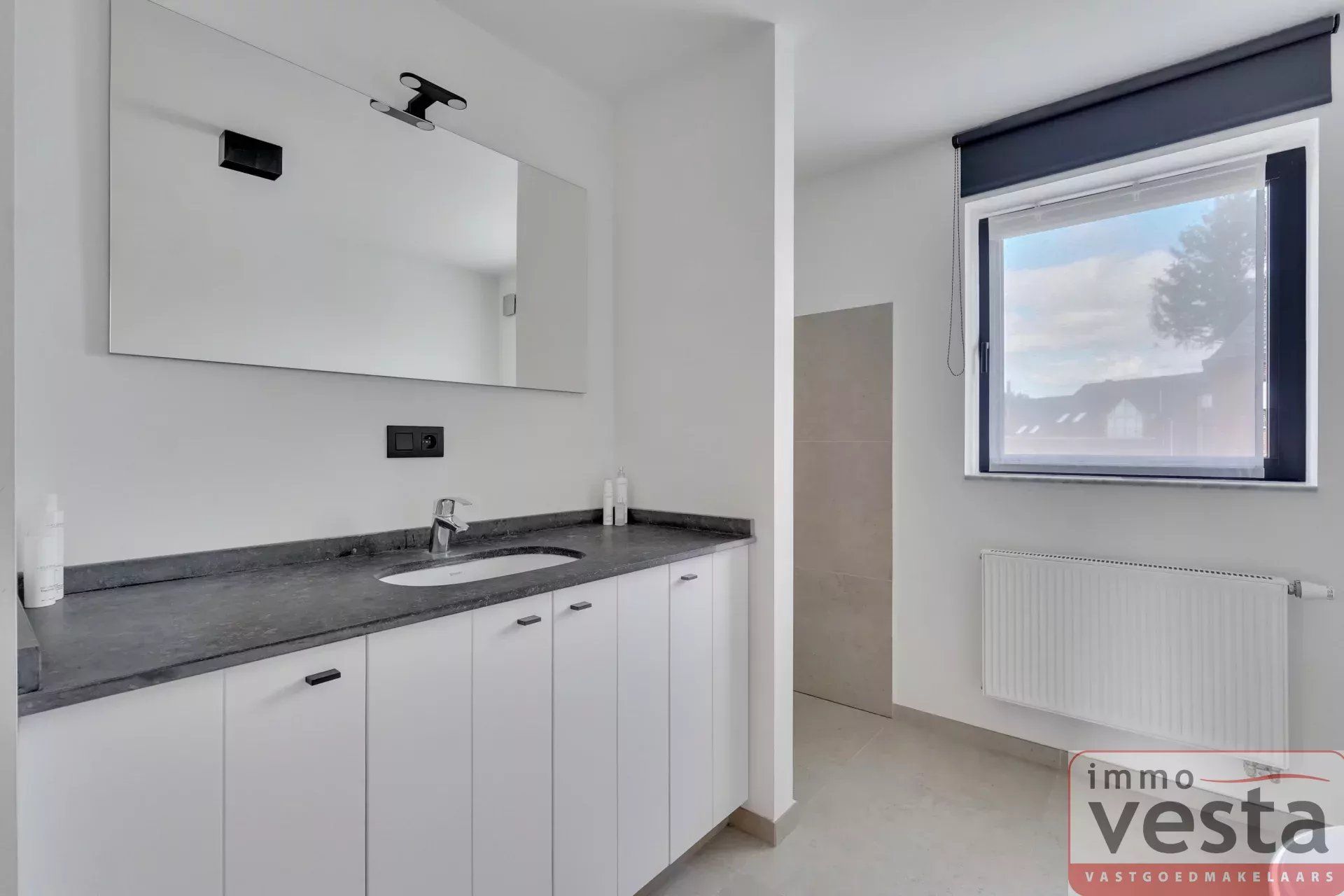 moderne, landelijk gelegen villa foto 36