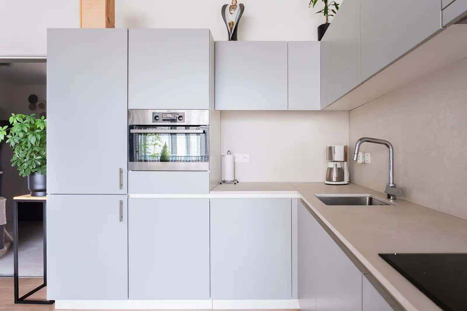 Wonen aan een verscholen plein, midden in de stad foto 6
