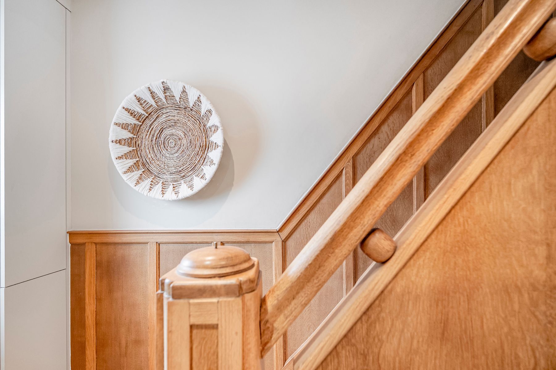 Instapklare woning met 4 slaapkamers en magazijn foto 11