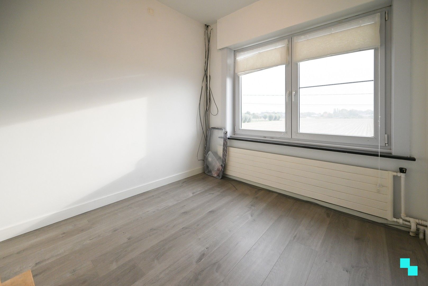 Landelijk gelegen gerenoveerde woning met opslagruimte te Ingelmunster foto 23