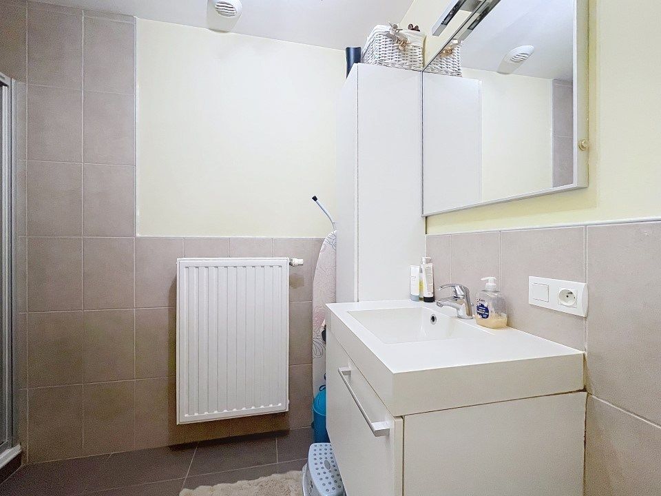 Appartement met 2 slaapkamers in het centrum van Westrozebeke foto 7