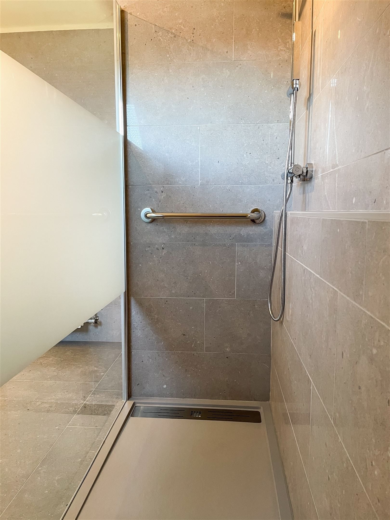 Instapklare woning te huur met 3 slpks foto 6
