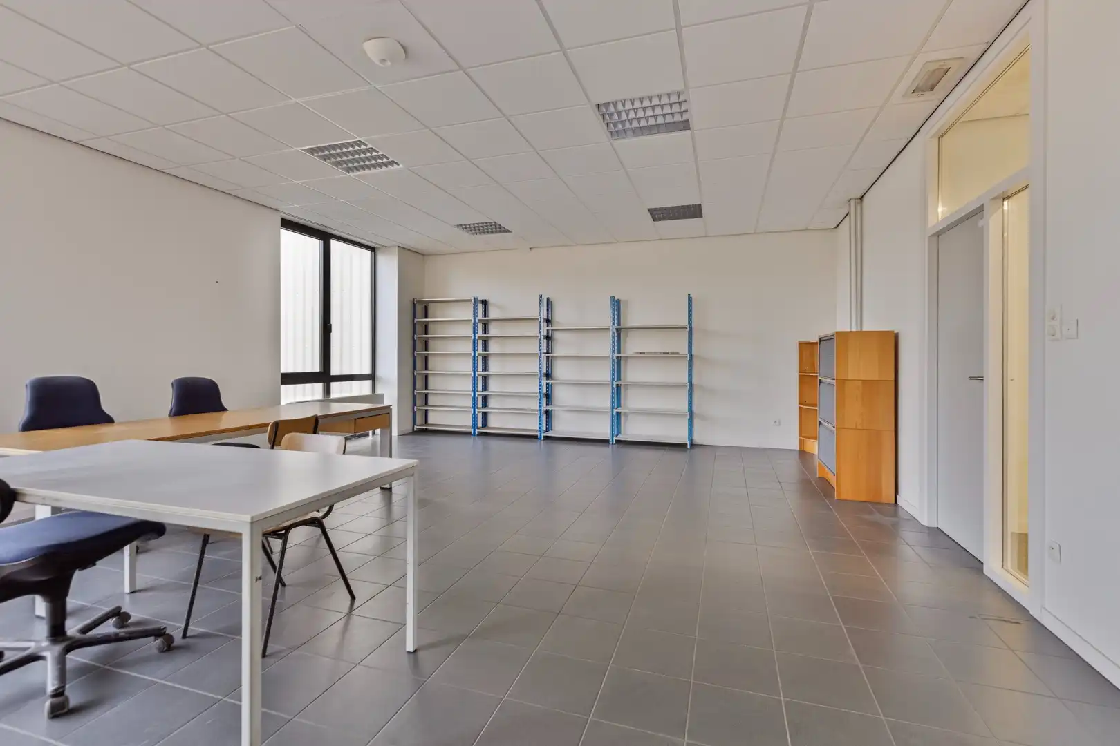 Kantoorruimtes te huur in Dilsen-Stokkem foto 28