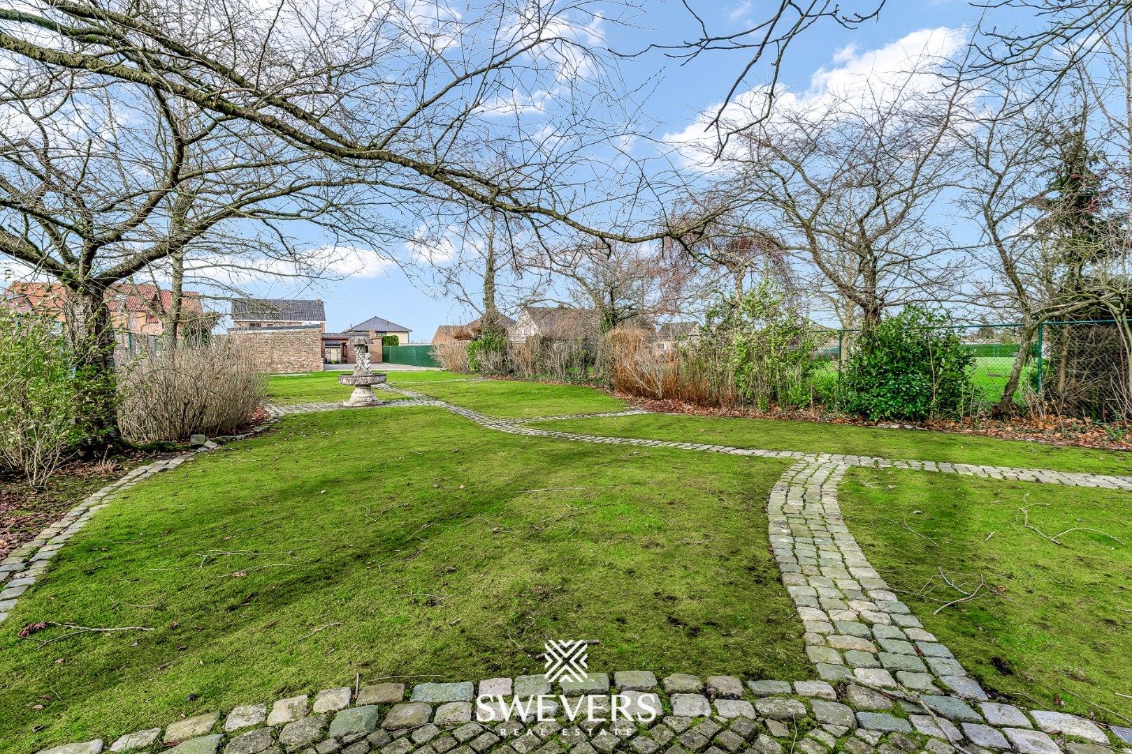 Instapklare woning met handelszaak en appartement in Geetbets foto 41