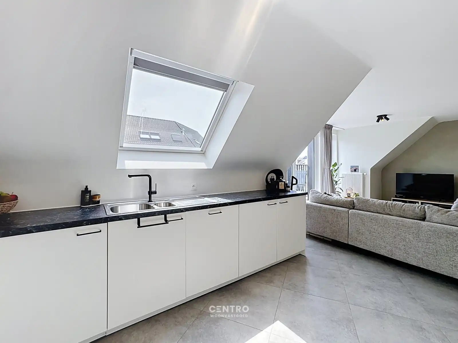 LEUK appartement met 2 slpk én 2 badkamers! foto 9
