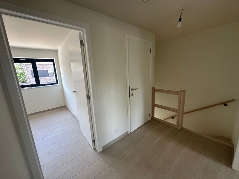 Stijlvolle nieuwbouwwoning in het centrum van Kaprijke! foto 8