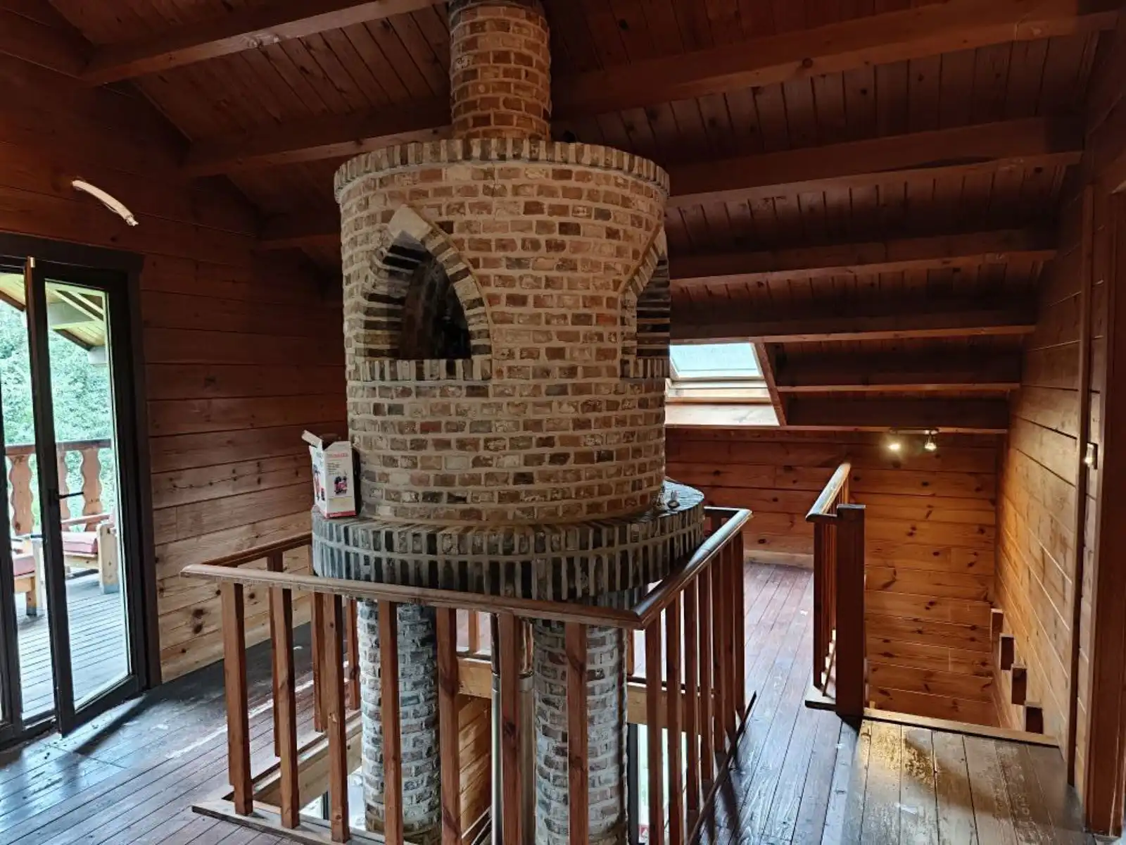 Zeer ruime rustig gelegen chalet foto 12