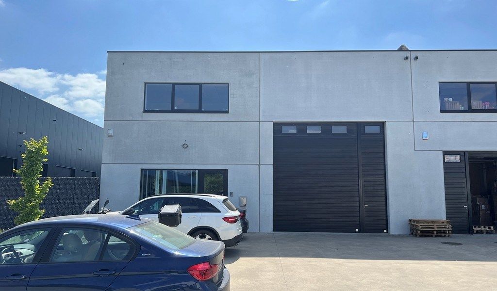 Magazijn met kantoren te huur in KMO-project Heidester te Sint-Niklaas foto 24