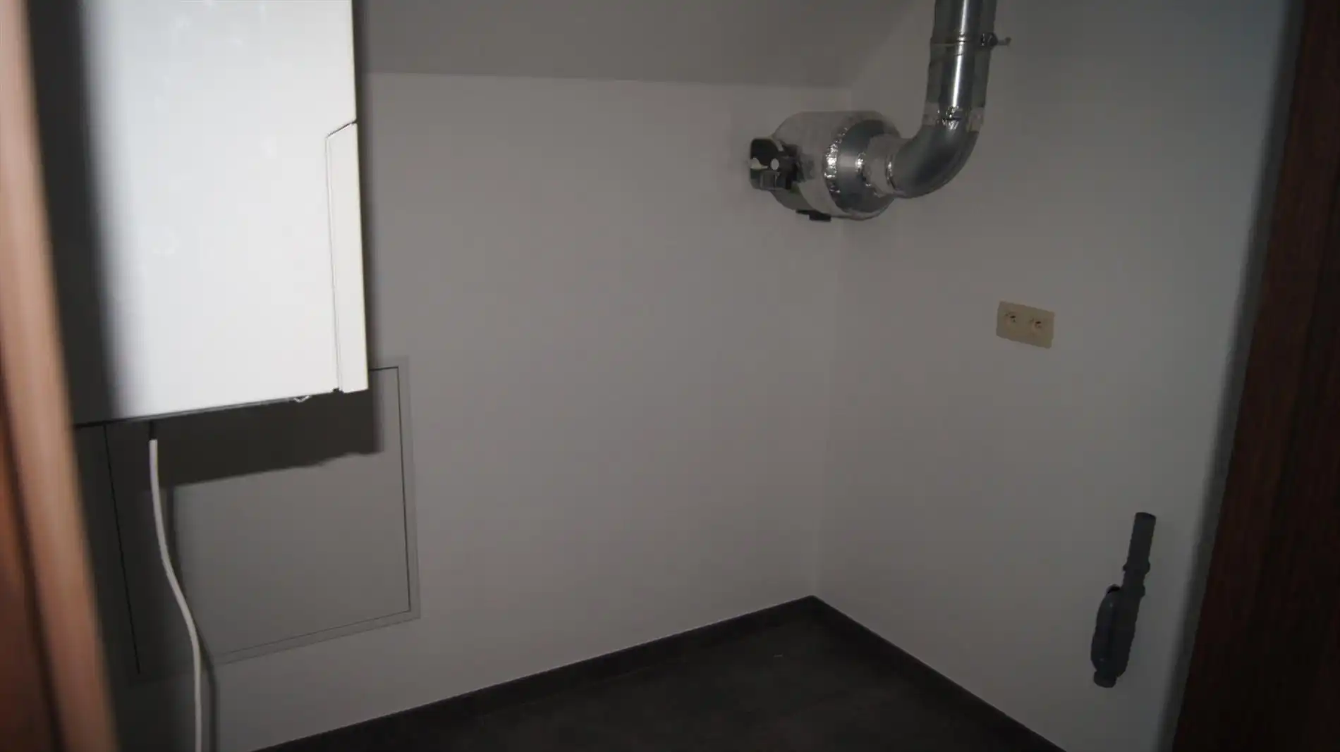 Prachtig dakapp. met 2 grote slpks pal in het centrum foto 8