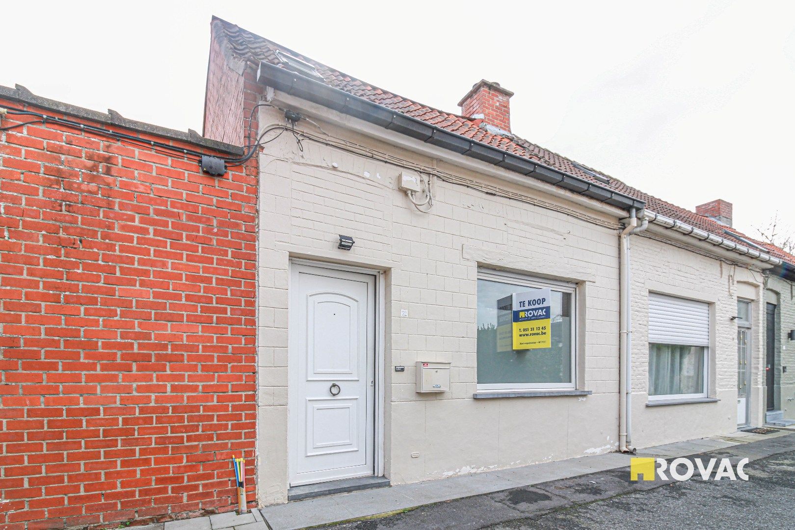 Hoofdfoto van de publicatie: Gezellige instapklare rijwoning!