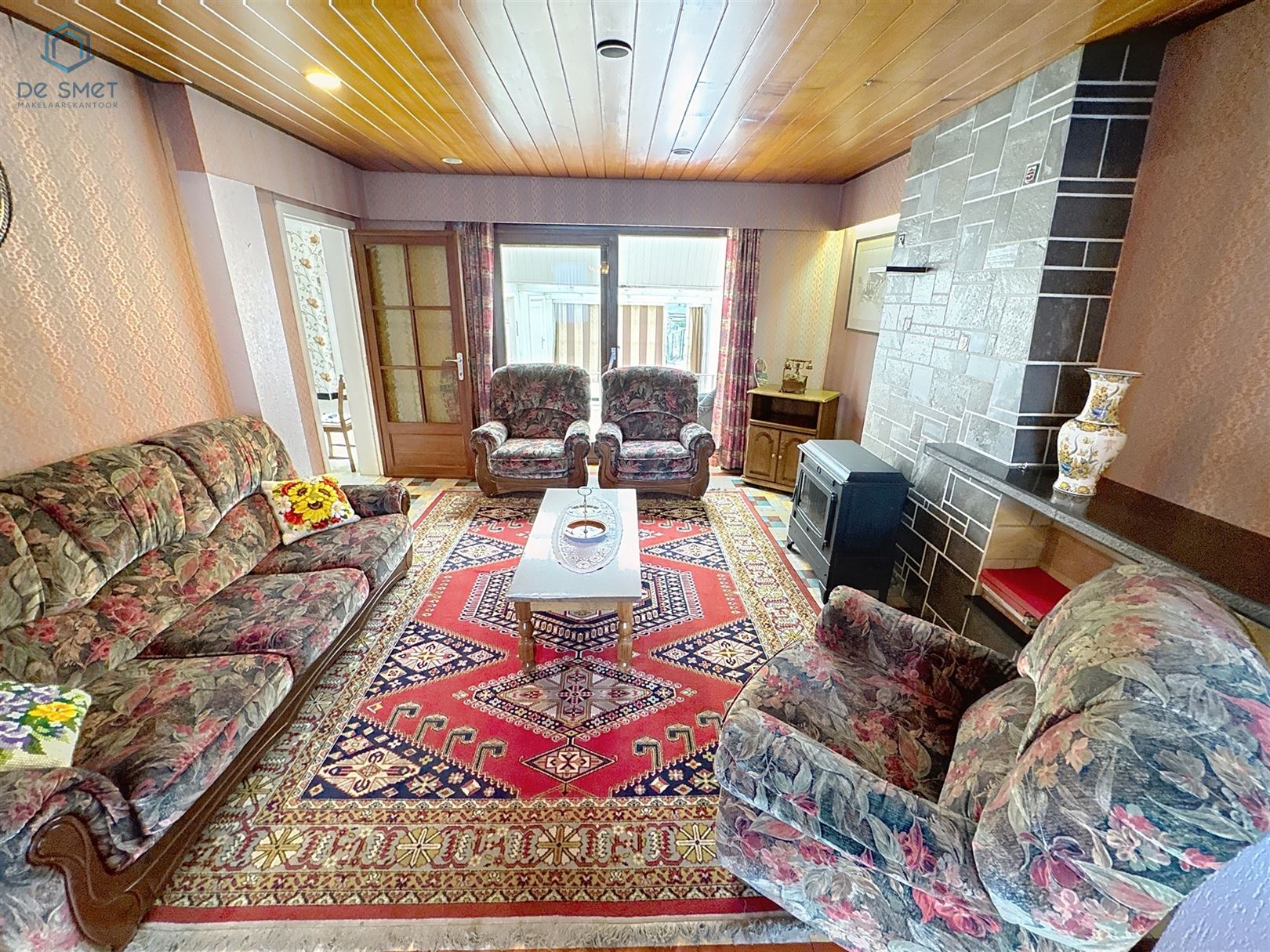Te renoveren woning met 4 slpks, garage & prachtige tuin vlak aan station Lierde foto 12
