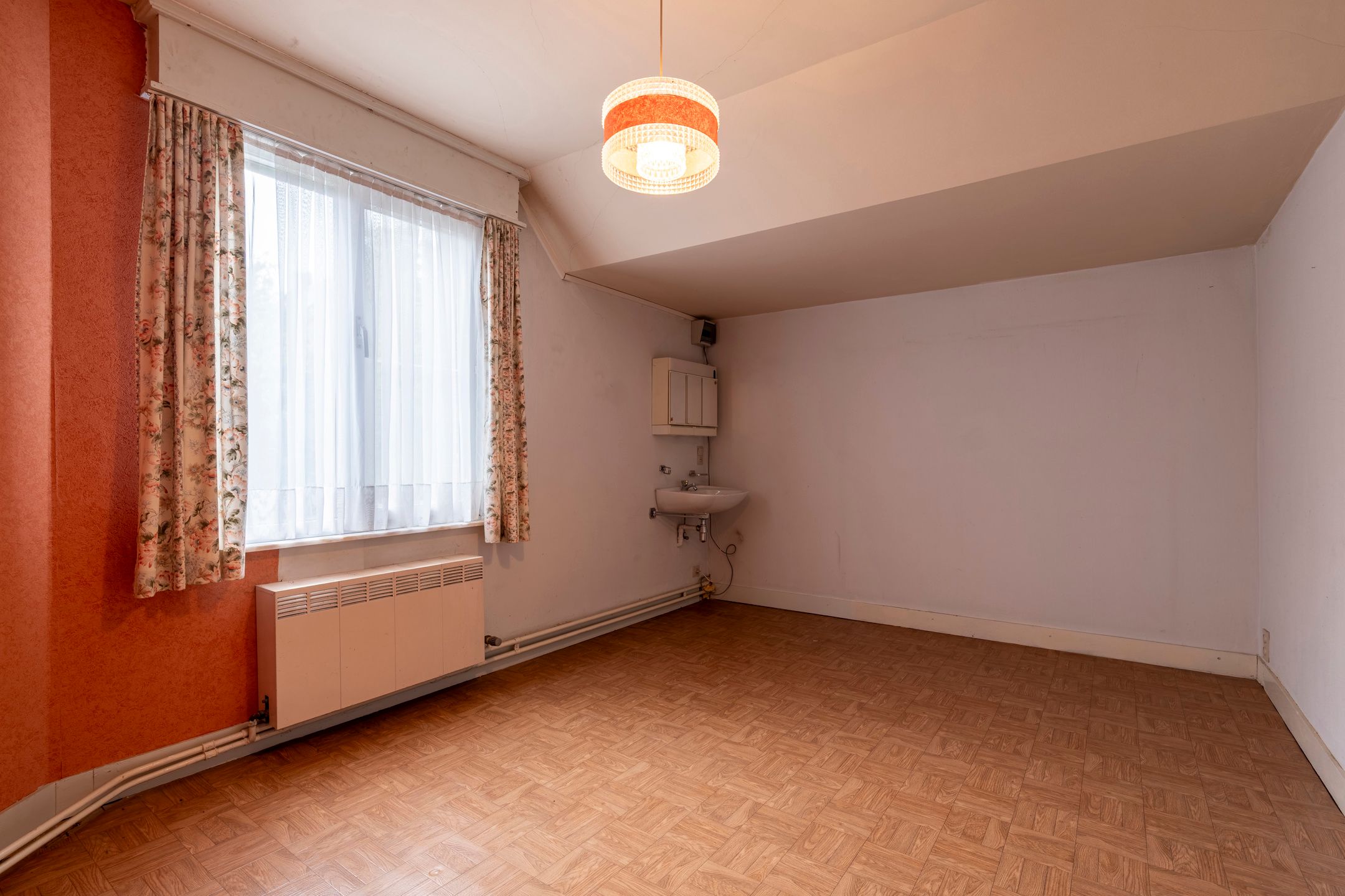 Ruime woning met grote opslagplaats in Beerse foto 14