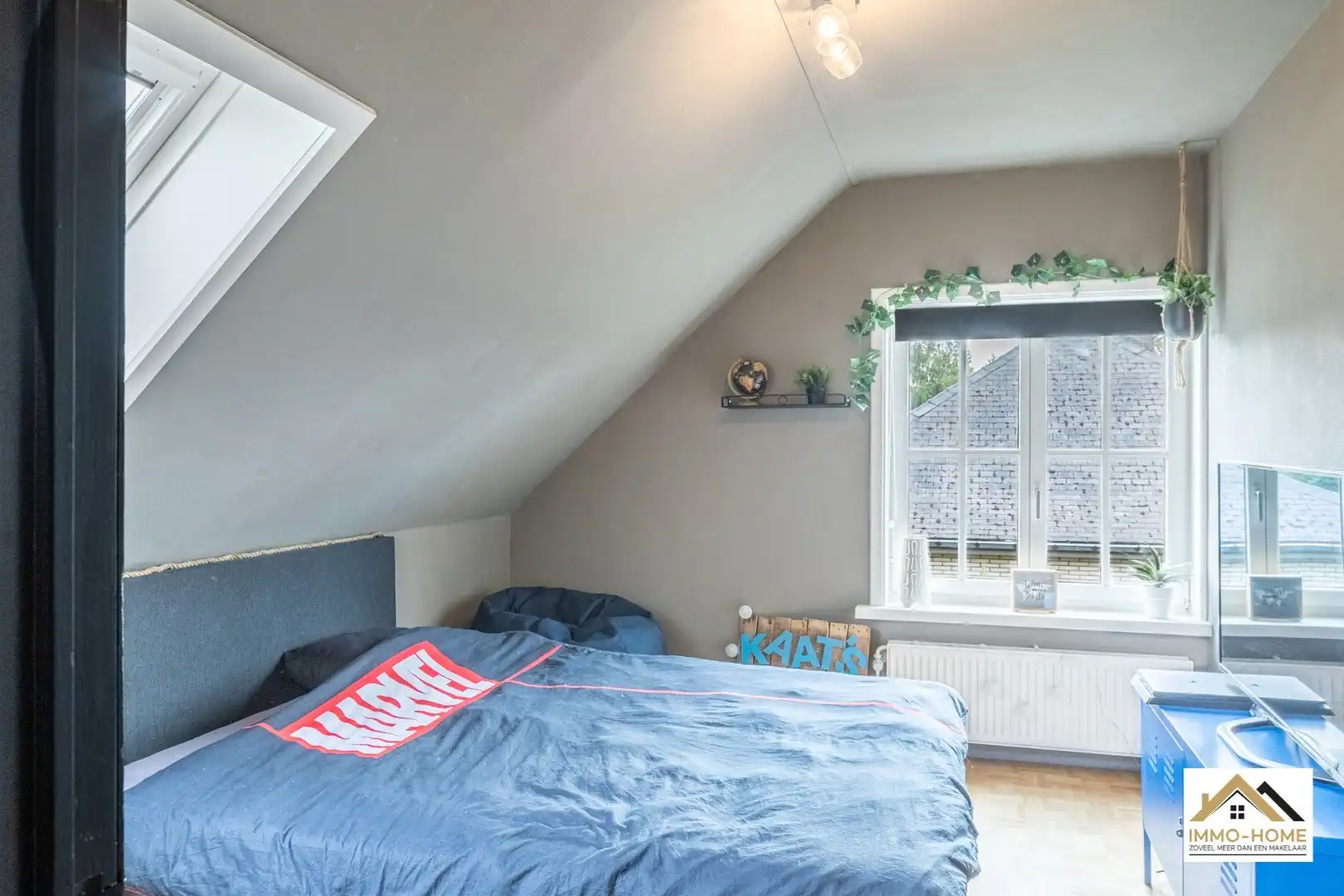 Gerenoveerde ruime gezinswoning met tuin en dubbele garage! foto 18