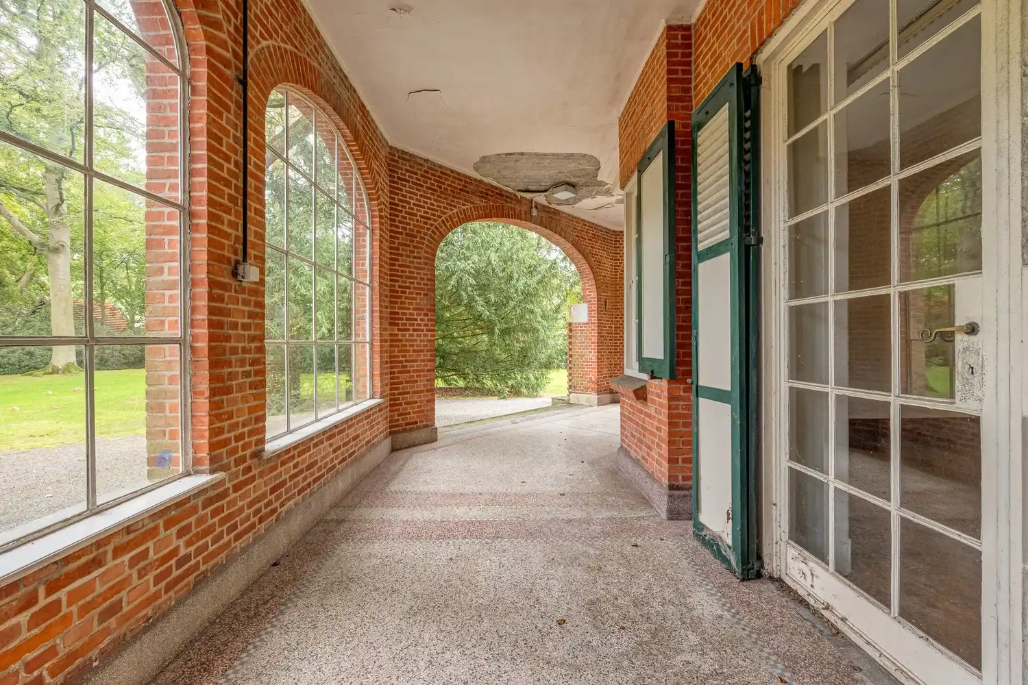 Karaktervolle te renoveren rietgedekte villa op een uitzonderlijk parkdomein van 13.670 m² in Vriesdonk (inclusief bouwgrond van ca. 4.543m²!) foto 9