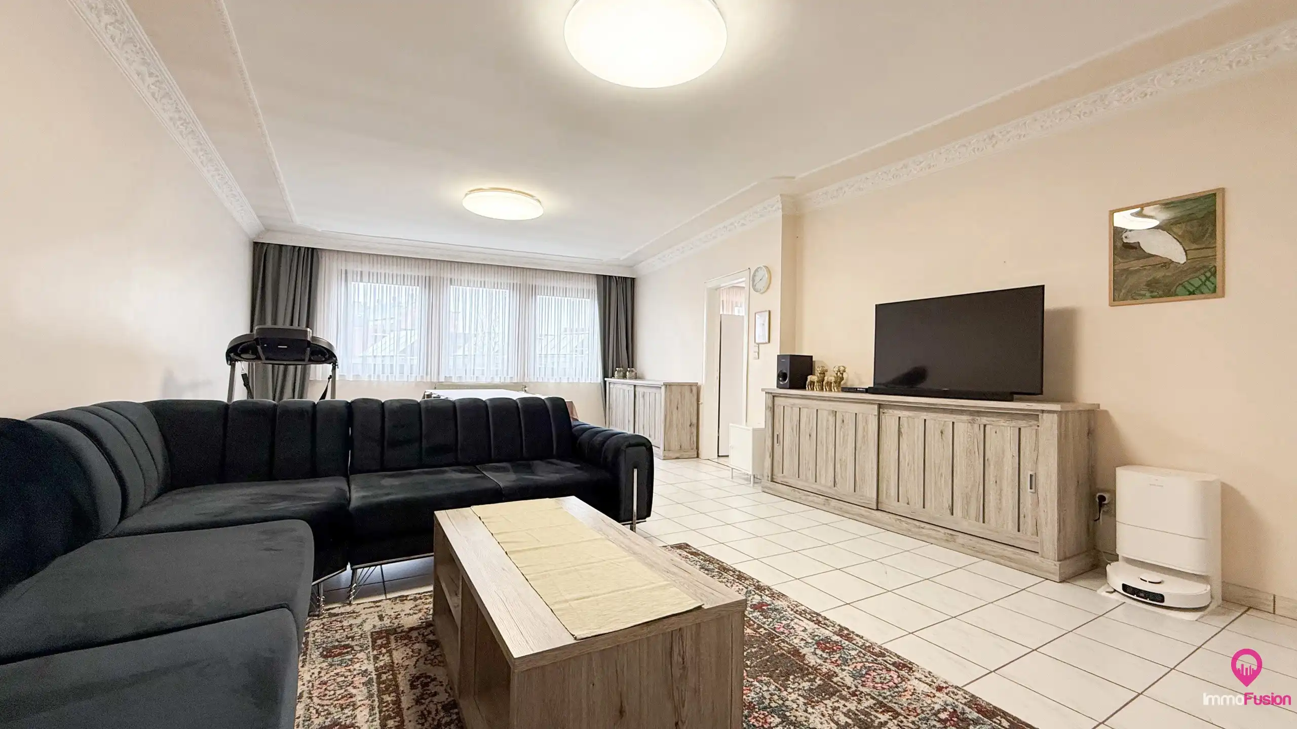 Handelspand met woonst op zeer goede commerciele ligging! foto 11