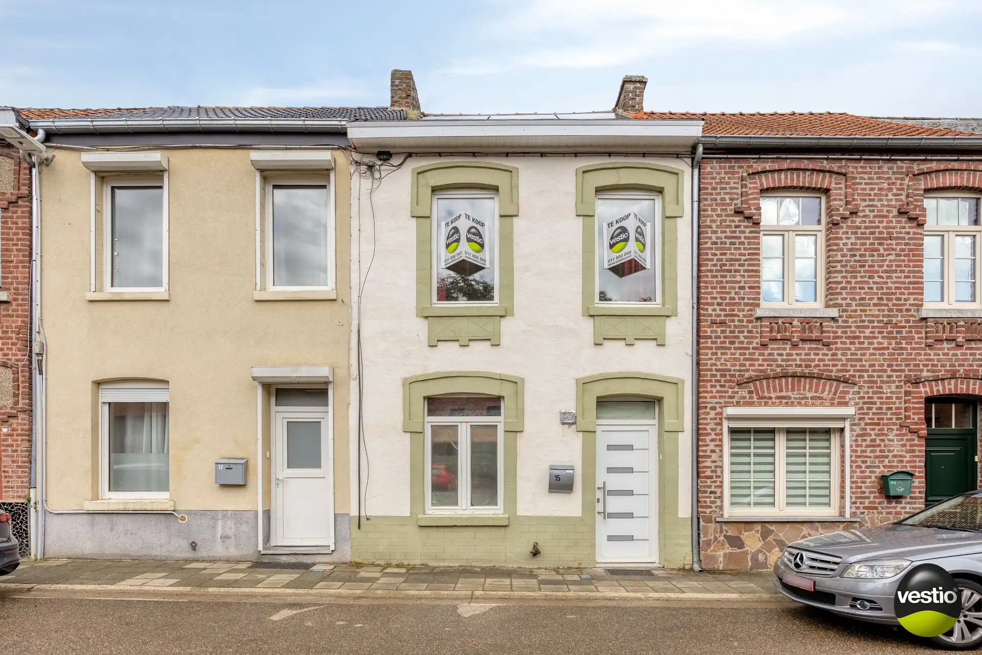 Hoofdfoto van de publicatie: TE RENOVEREN RIJWONING IN HET CENTRUM VAN SINT-TRUIDEN