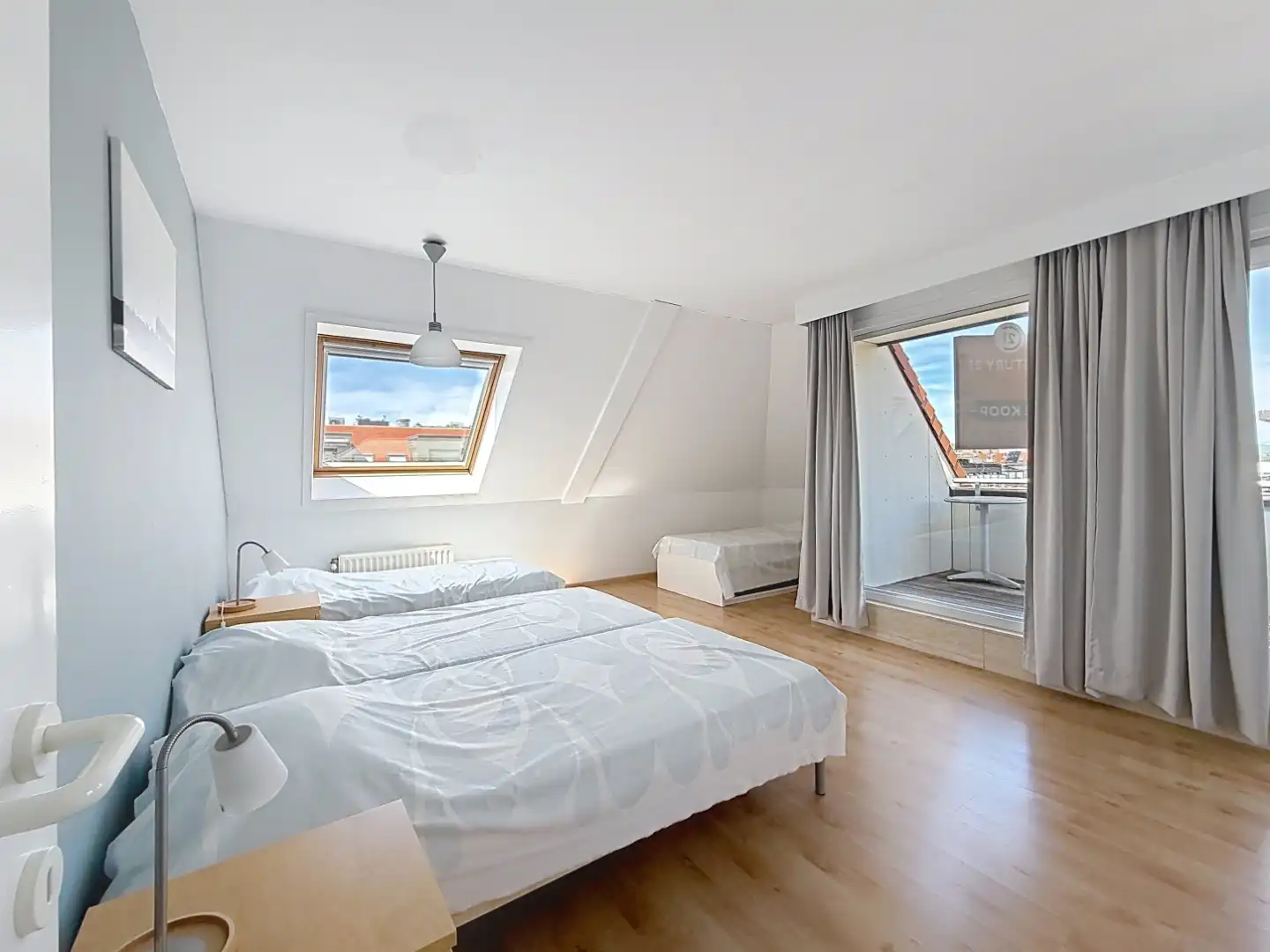 Uitstekend gelegen duplexappartement met twee zonneterrassen foto 9