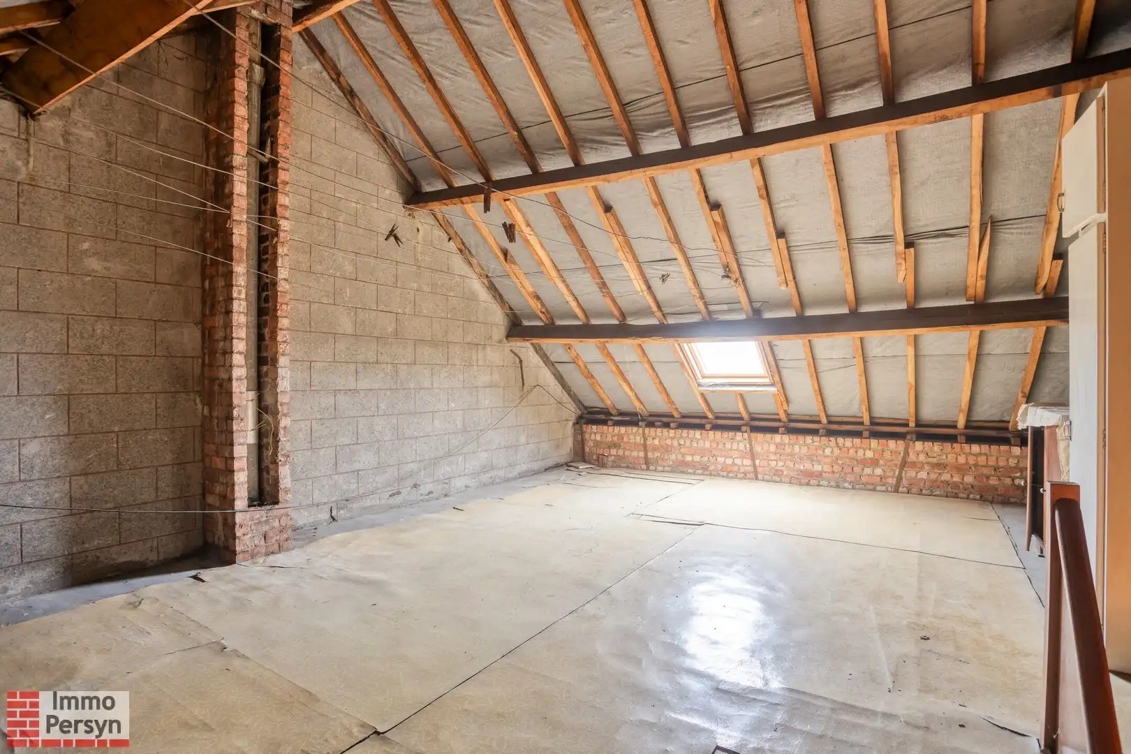 Te renoveren woning met 3 (mogelijks 4) slaapkamers en tuin met uitweg foto 14