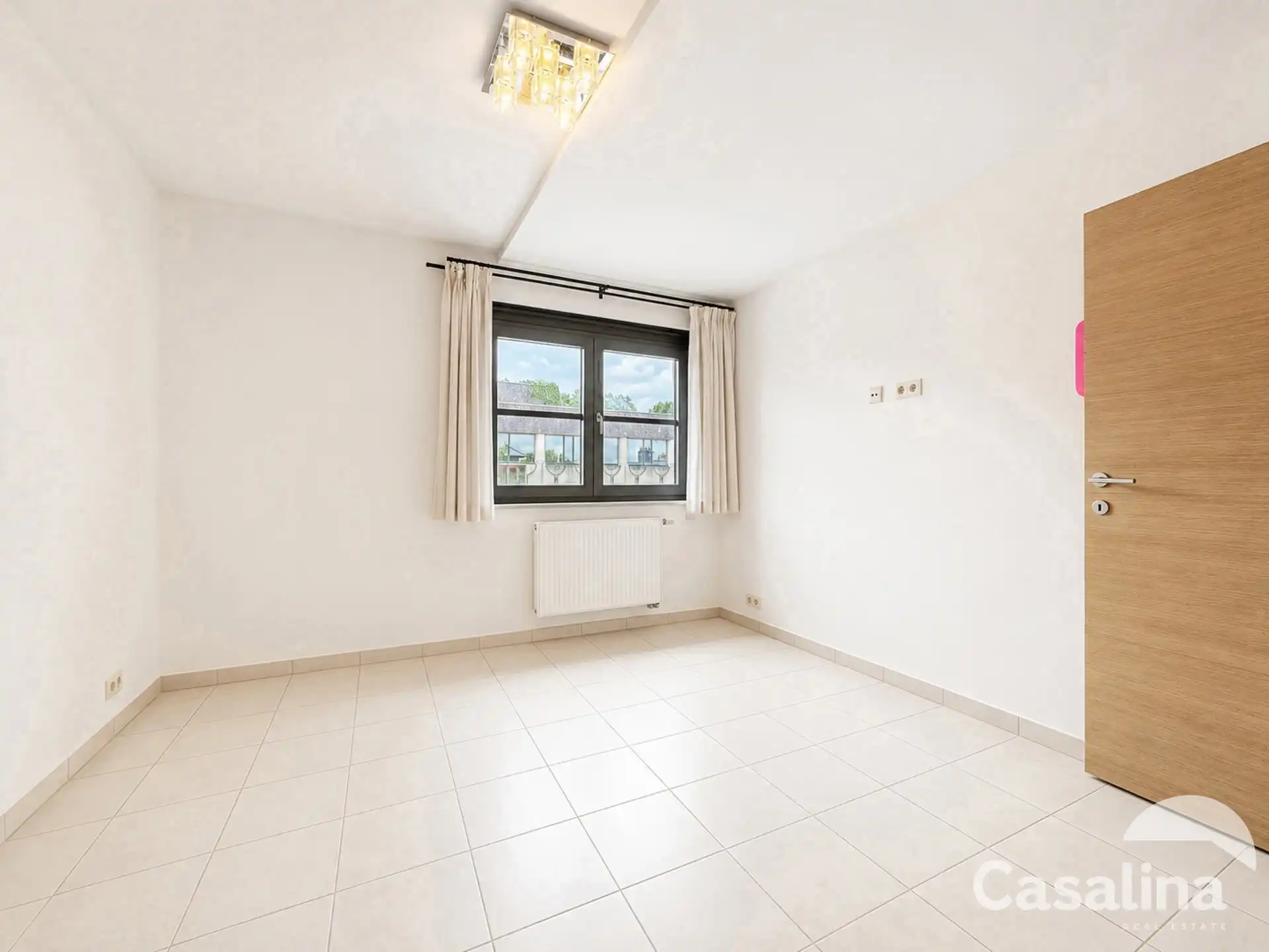 Zuidgericht appartement met 2 slaapkamers, terras en 2 Park. foto 11