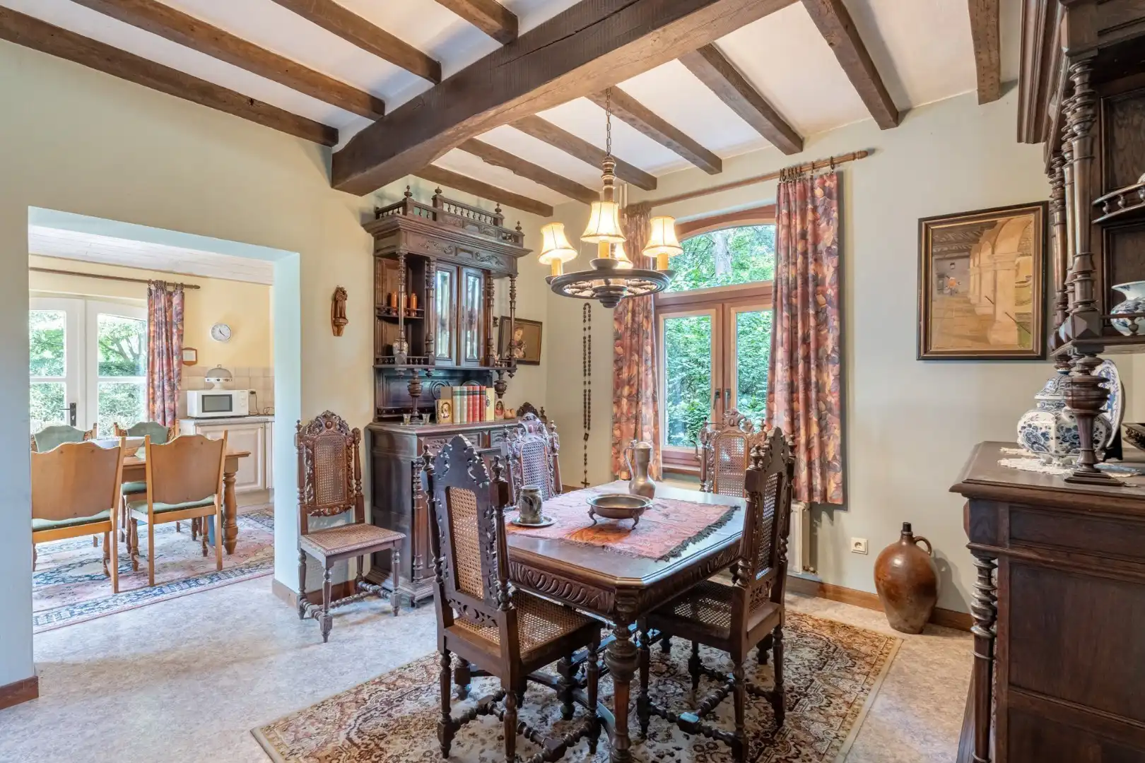 Ruim, karaktervol landhuis met parkachtige tuin op perceel van 16a29ca. foto 20