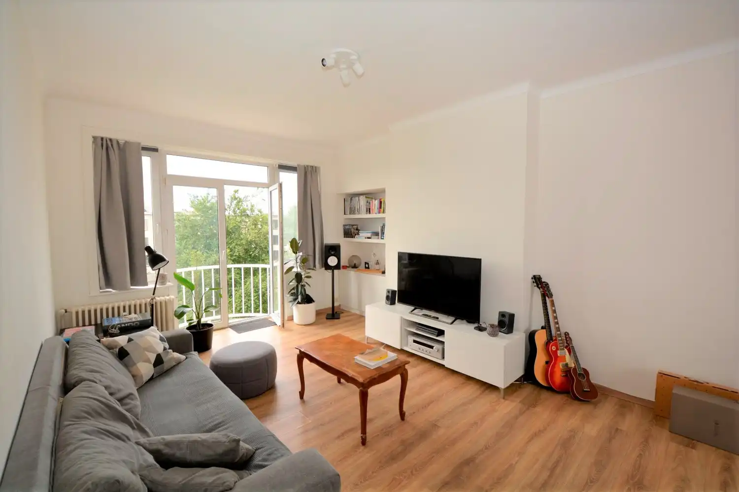 INSTAPKLAAR APPARTEMENT MET 2 SLK! foto 4