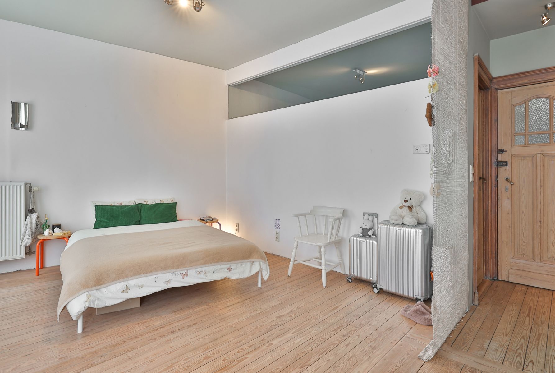 Groots wonen & creatief werken in authentieke burgerwoning foto 15