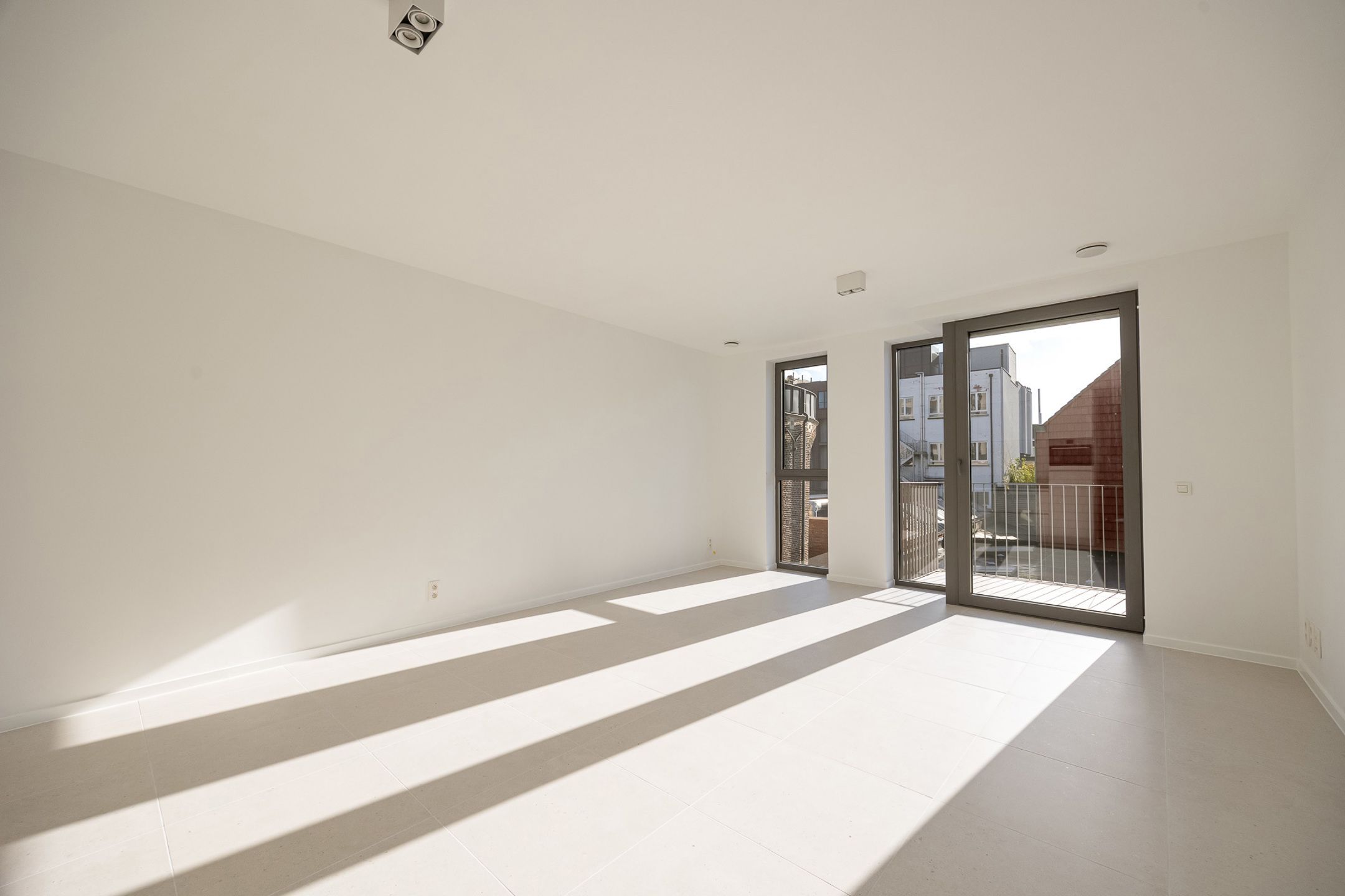 Nieuwbouw appartement met terras en kelderberging  foto 4