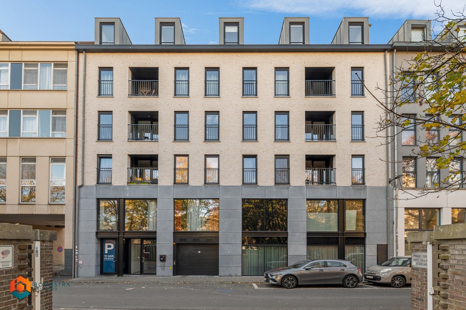 2 ondergrondse parkeerplaatsen in centrum Antwerpen foto 3