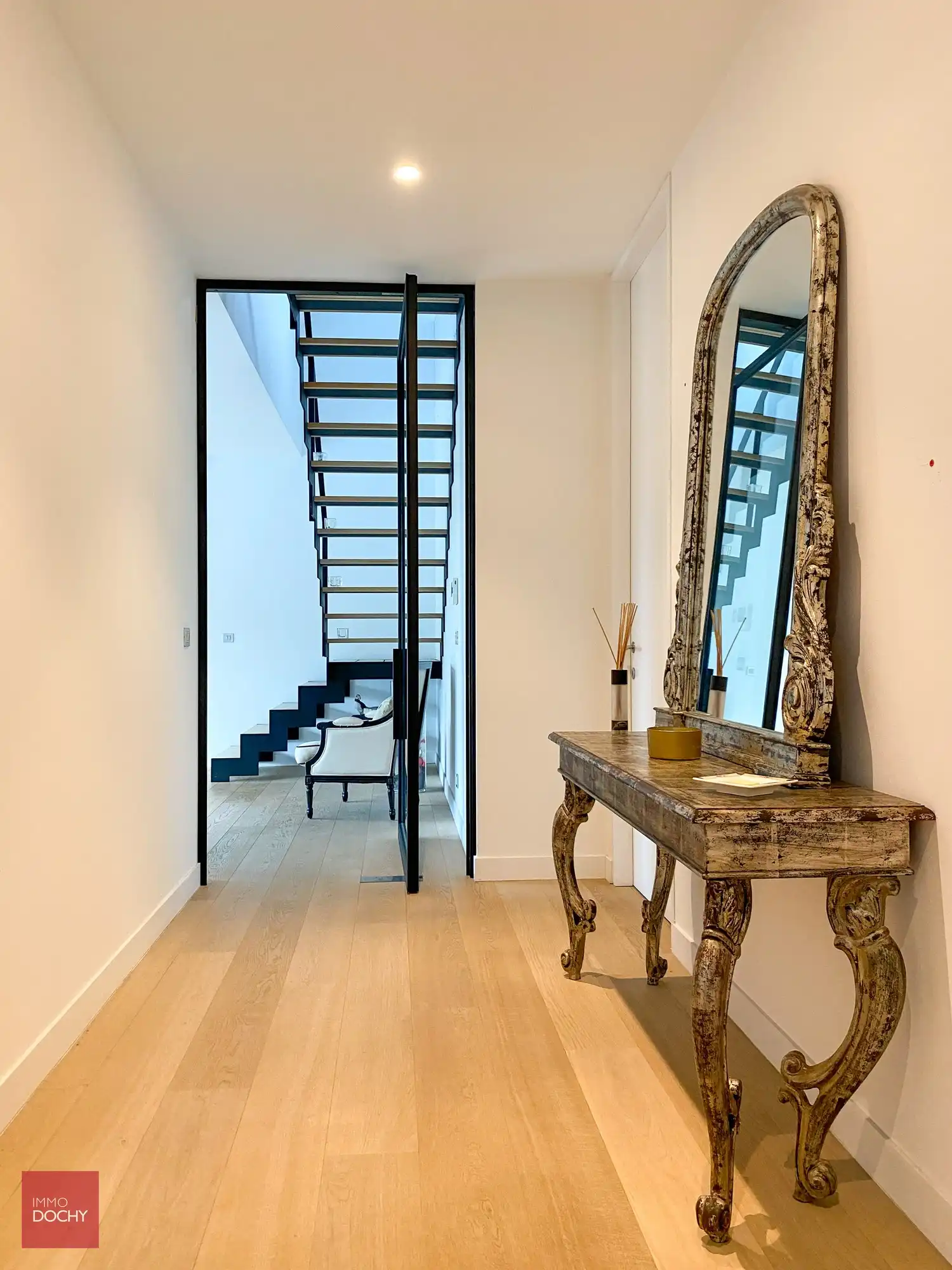 Heel ruim VILLA - APPARTEMENT in centrum | Kerkstraat foto 9