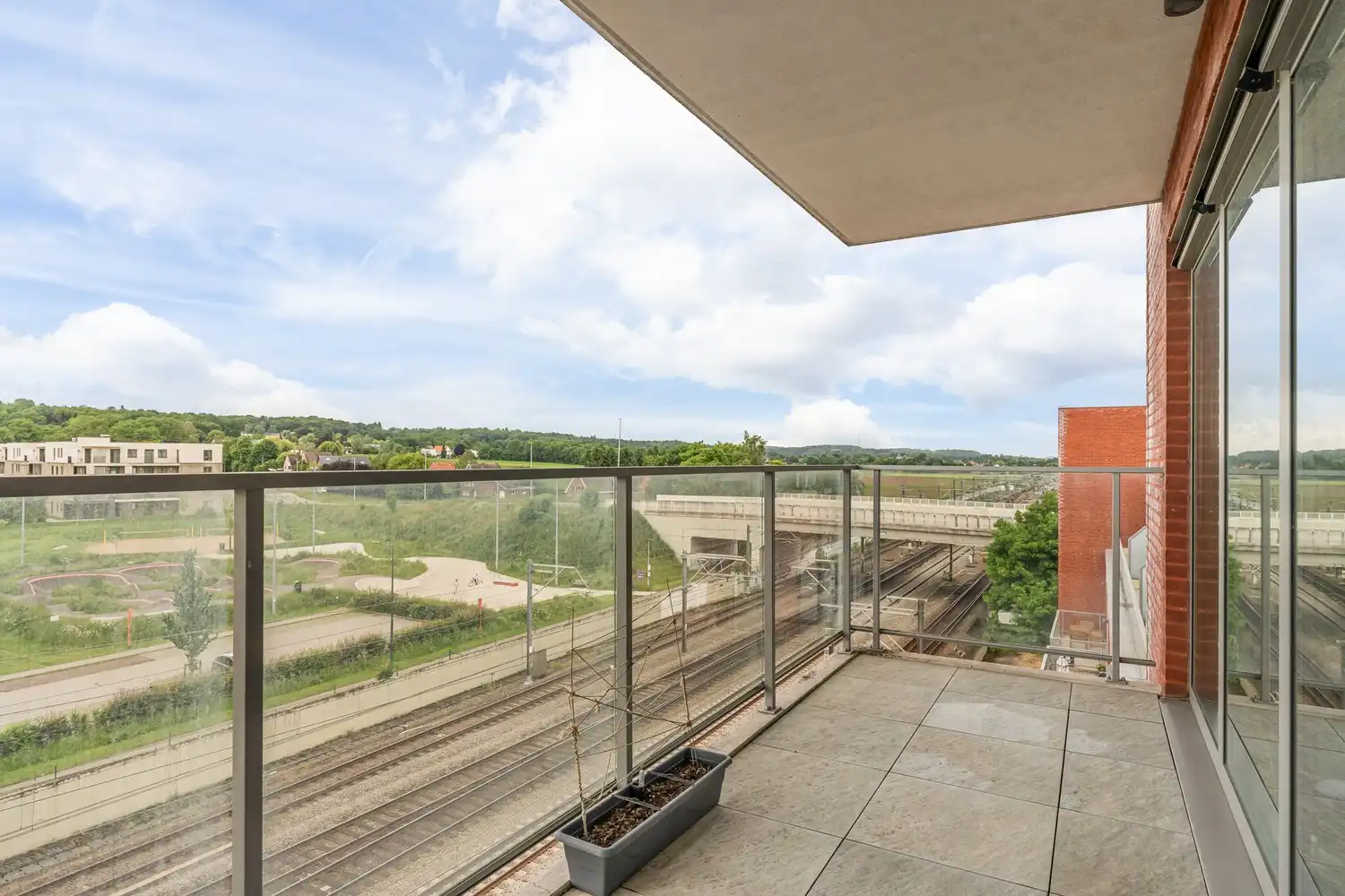 Modern en energiezuinig(A-label) appartement met 2 slaapkamers, een terras, een autostaanplaats en een kelder te Herent! foto 7