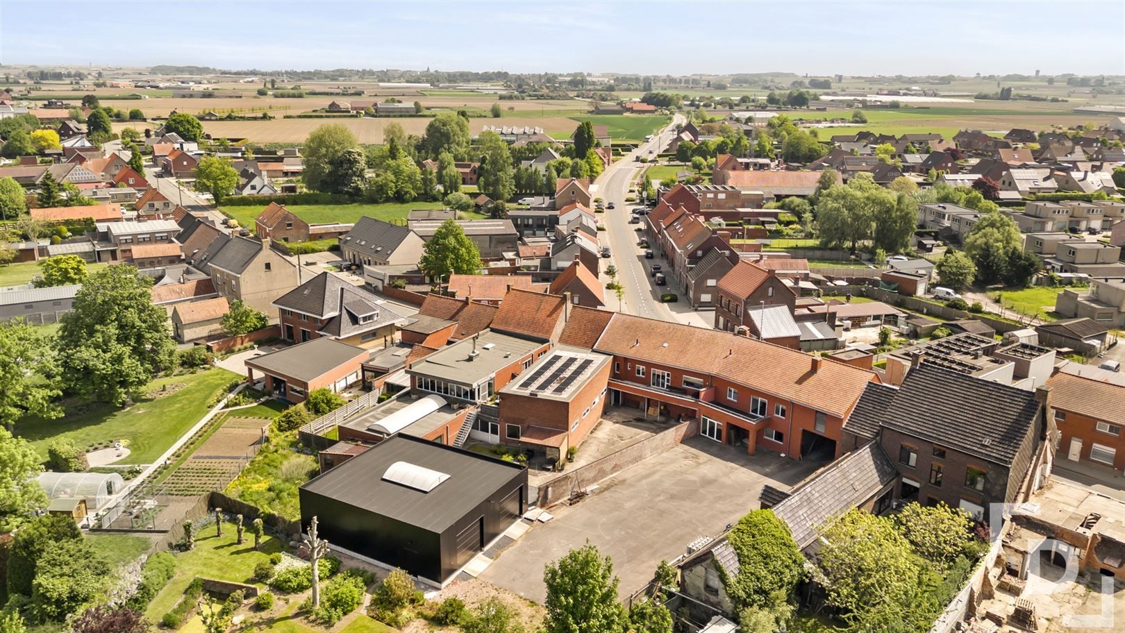 Ruime handelszaak met woonst & verhuurd appartement te koop in Poelkapelle. foto 59